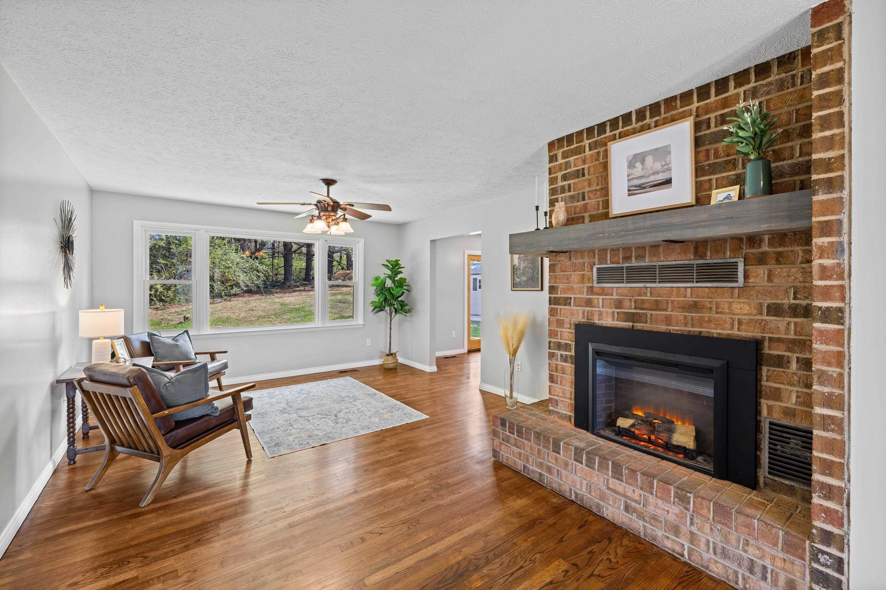 249 CATTLE SCALES RD, WAYNESBORO, Virginia 22980, 4 Bedrooms Bedrooms, ,2 BathroomsBathrooms,Residential,249 CATTLE SCALES RD,675002 MLS # 675002