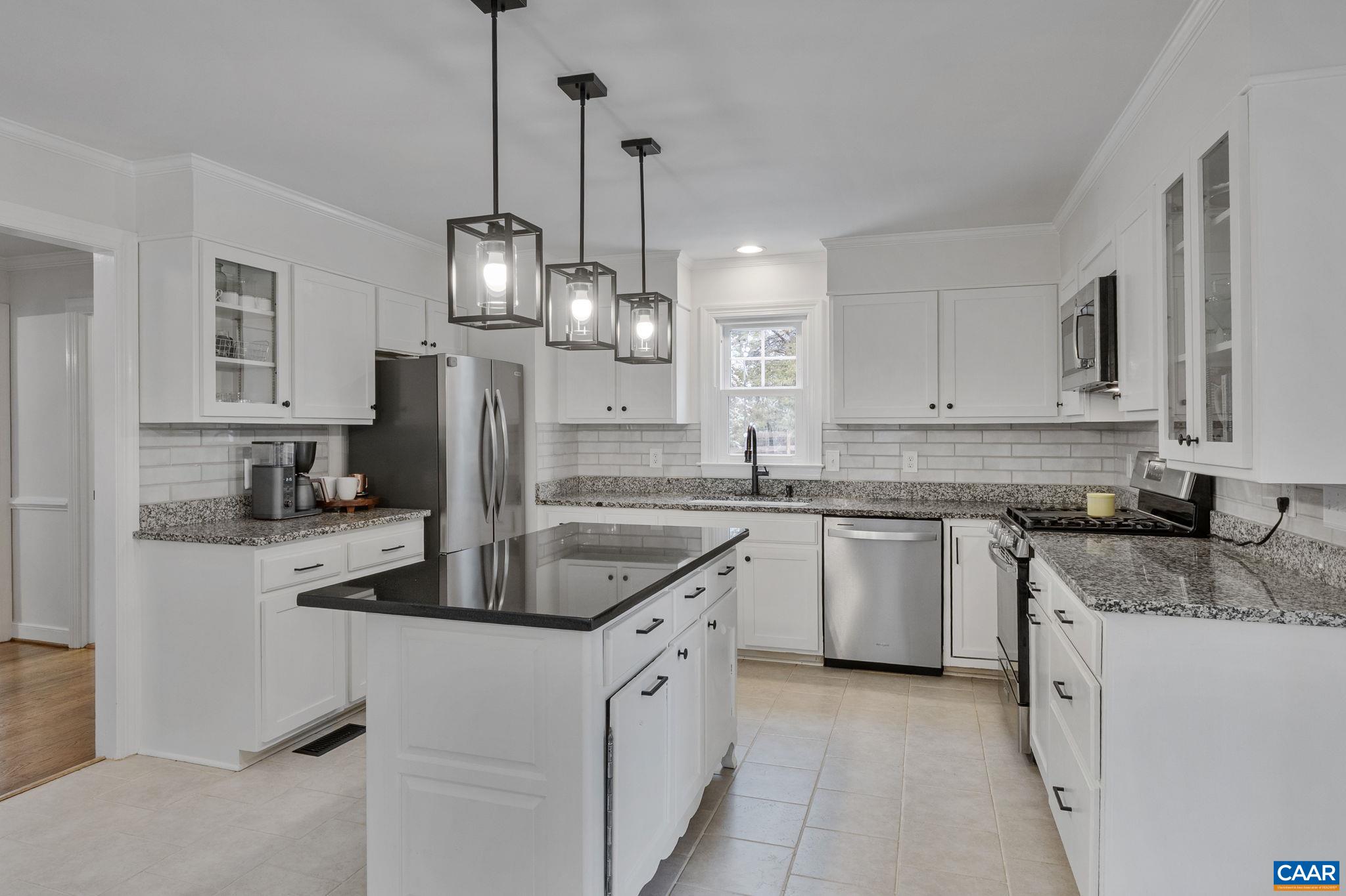 2720 LEEDS LN, CHARLOTTESVILLE, Virginia 22901, 4 Bedrooms Bedrooms, ,3 BathroomsBathrooms,Residential,2720 LEEDS LN,675332 MLS # 675332