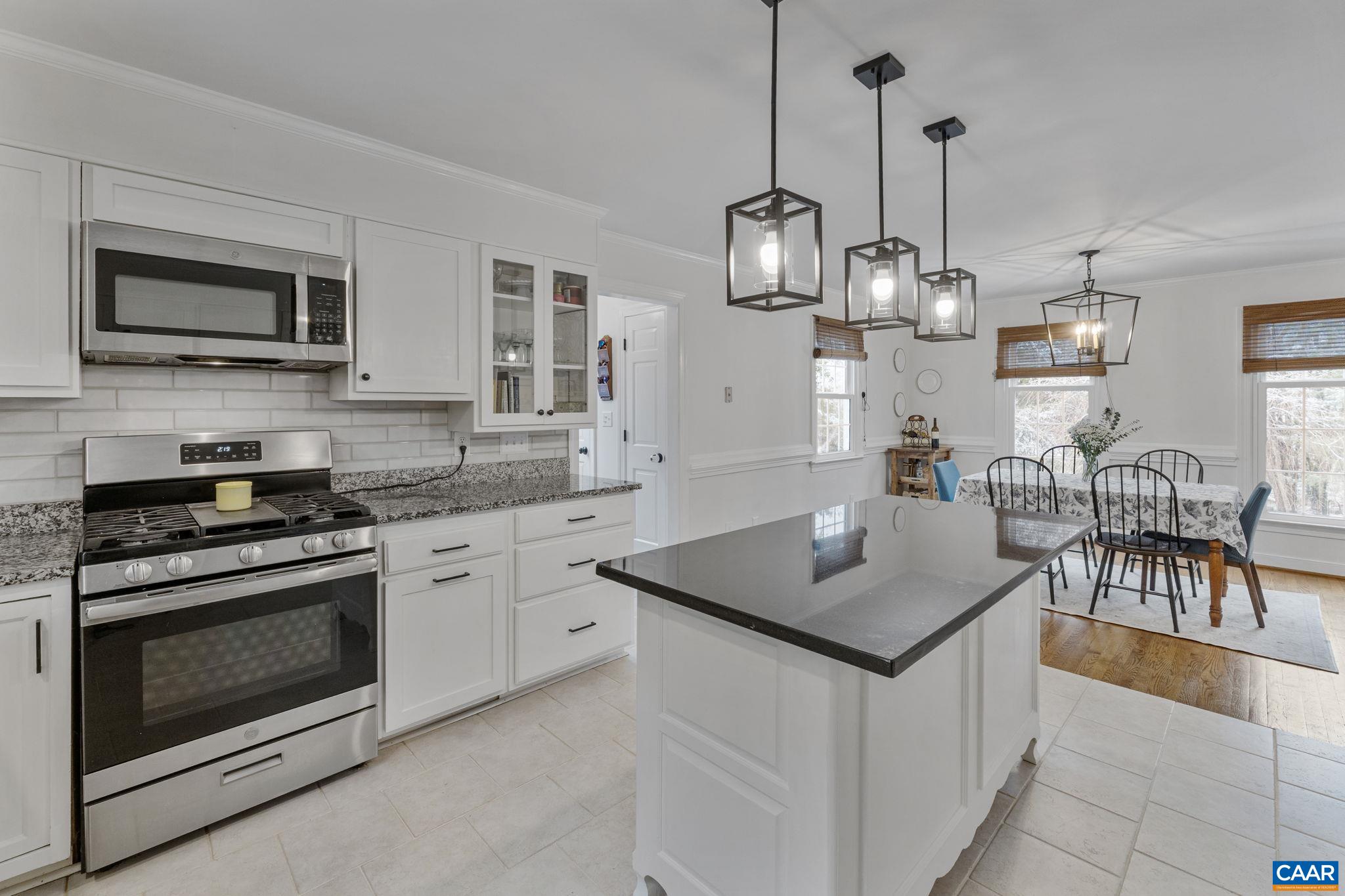 2720 LEEDS LN, CHARLOTTESVILLE, Virginia 22901, 4 Bedrooms Bedrooms, ,3 BathroomsBathrooms,Residential,2720 LEEDS LN,675332 MLS # 675332