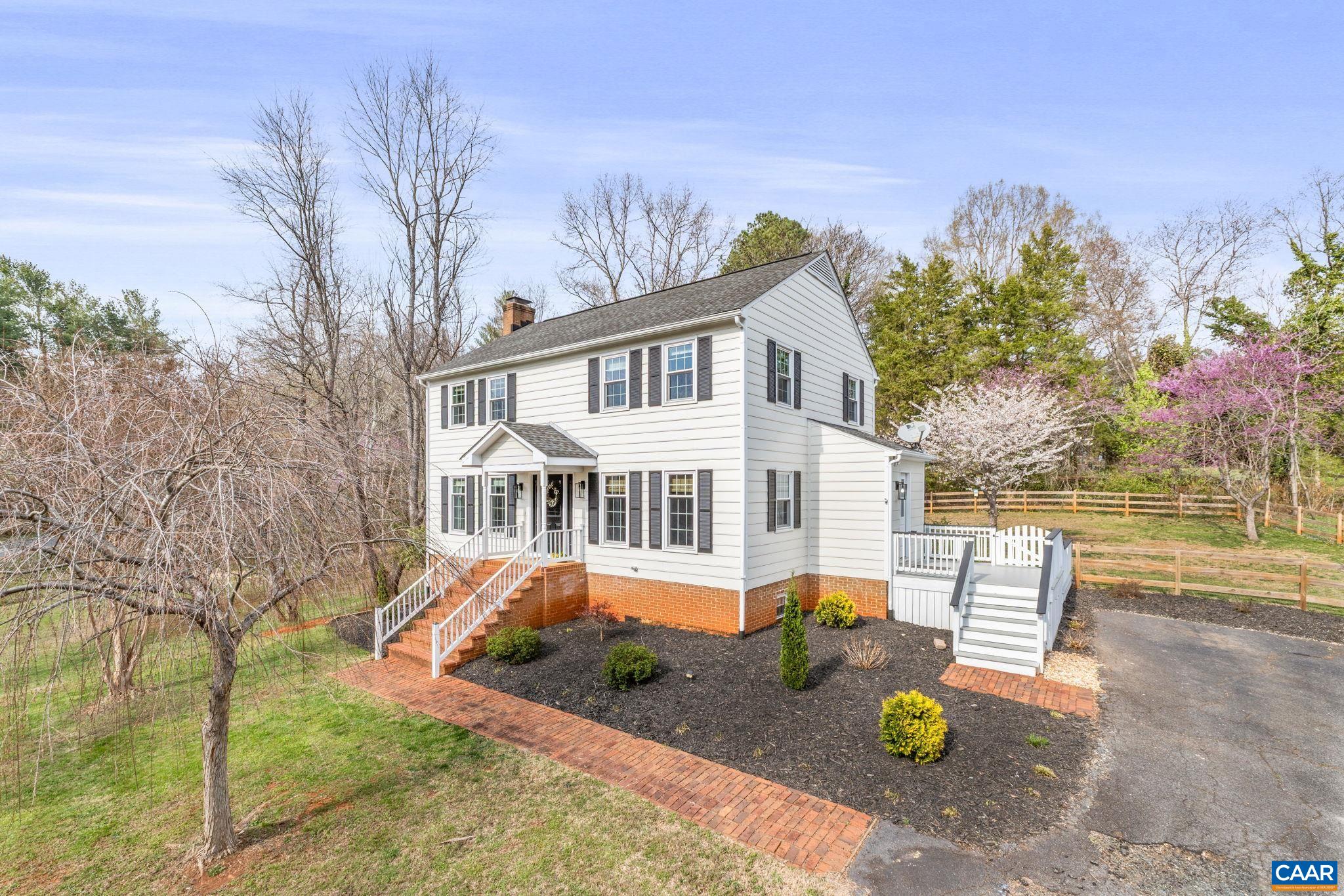 2720 LEEDS LN, CHARLOTTESVILLE, Virginia 22901, 4 Bedrooms Bedrooms, ,3 BathroomsBathrooms,Residential,2720 LEEDS LN,675332 MLS # 675332