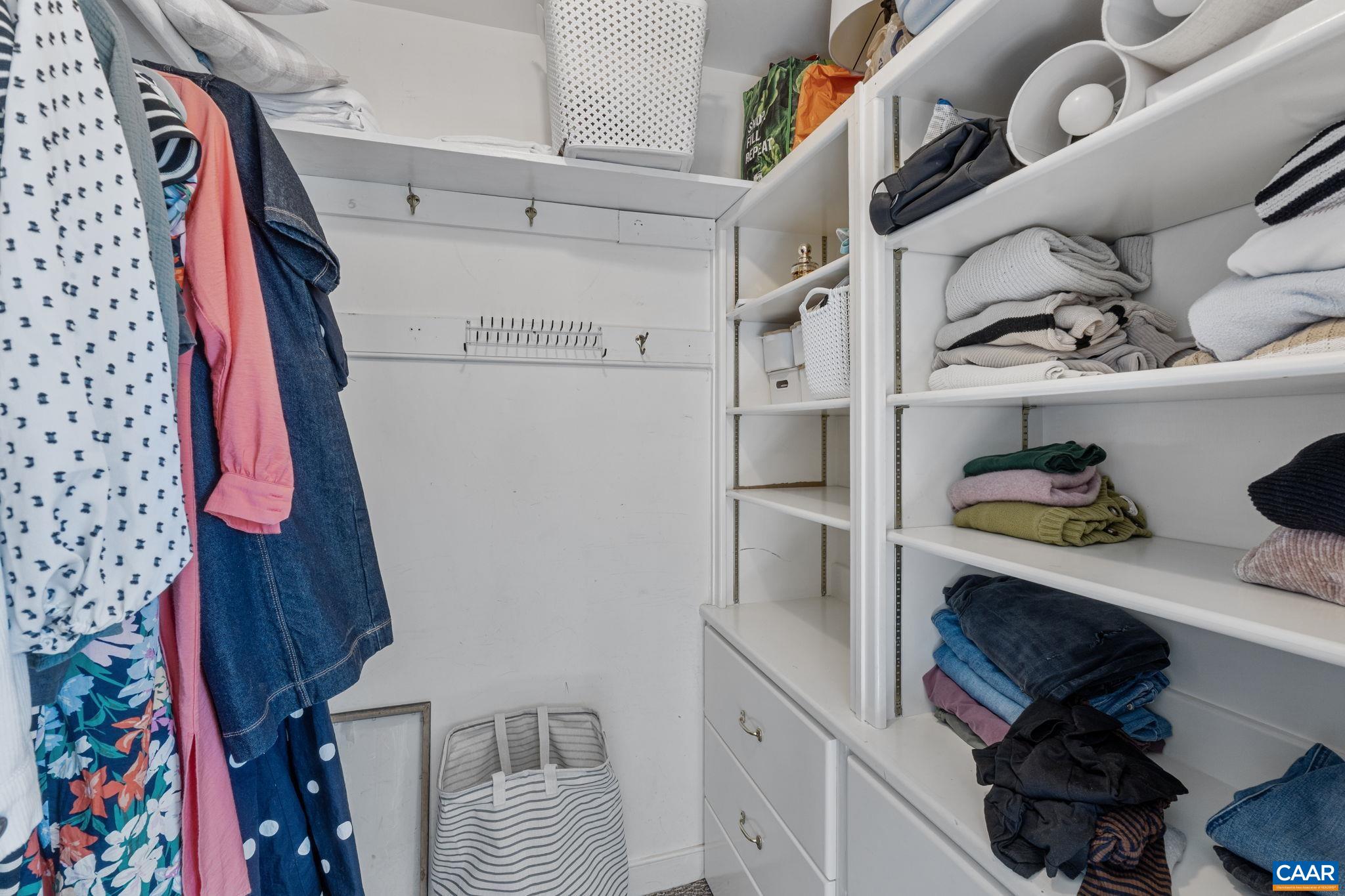 2720 LEEDS LN, CHARLOTTESVILLE, Virginia 22901, 4 Bedrooms Bedrooms, ,3 BathroomsBathrooms,Residential,2720 LEEDS LN,675332 MLS # 675332