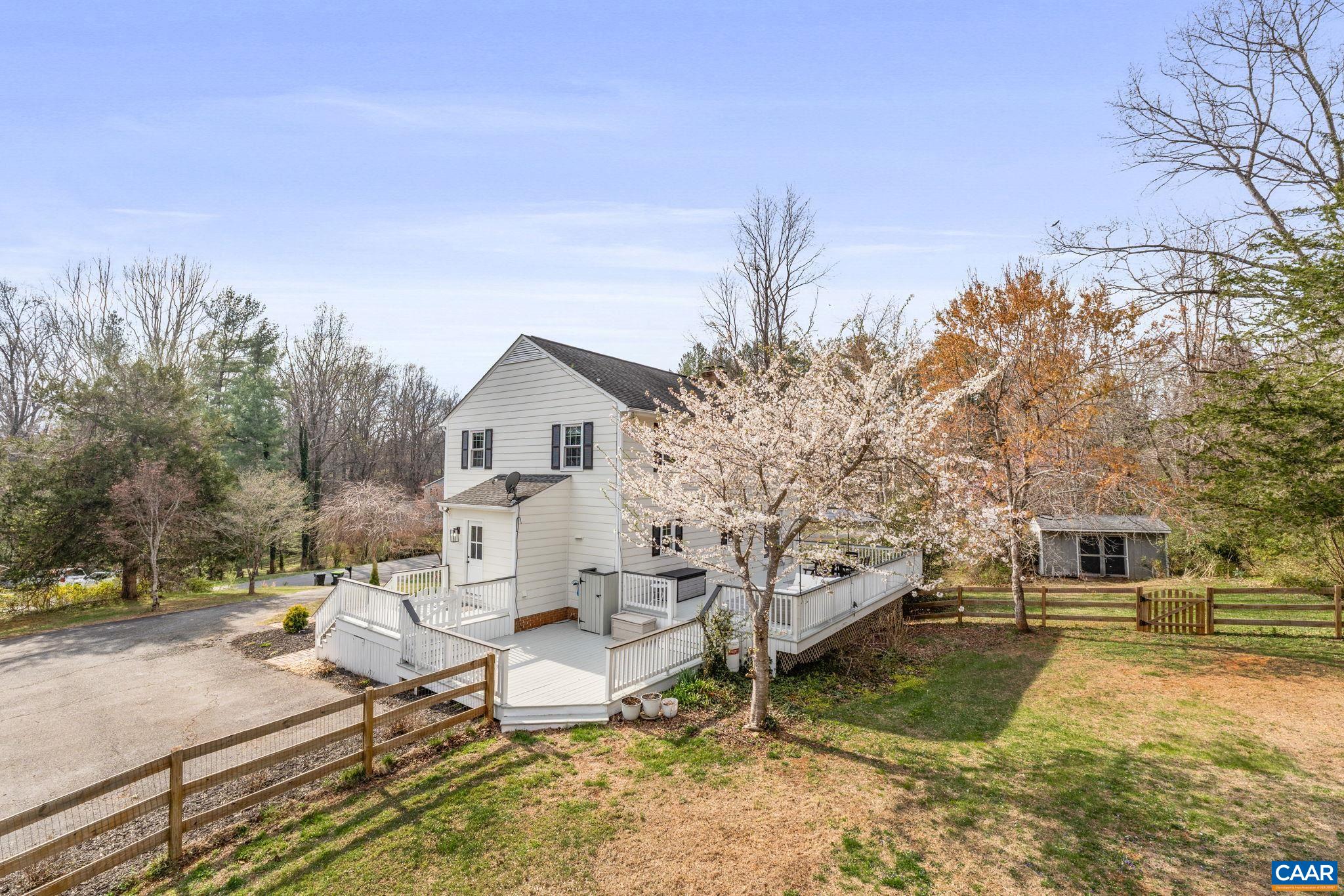 2720 LEEDS LN, CHARLOTTESVILLE, Virginia 22901, 4 Bedrooms Bedrooms, ,3 BathroomsBathrooms,Residential,2720 LEEDS LN,675332 MLS # 675332