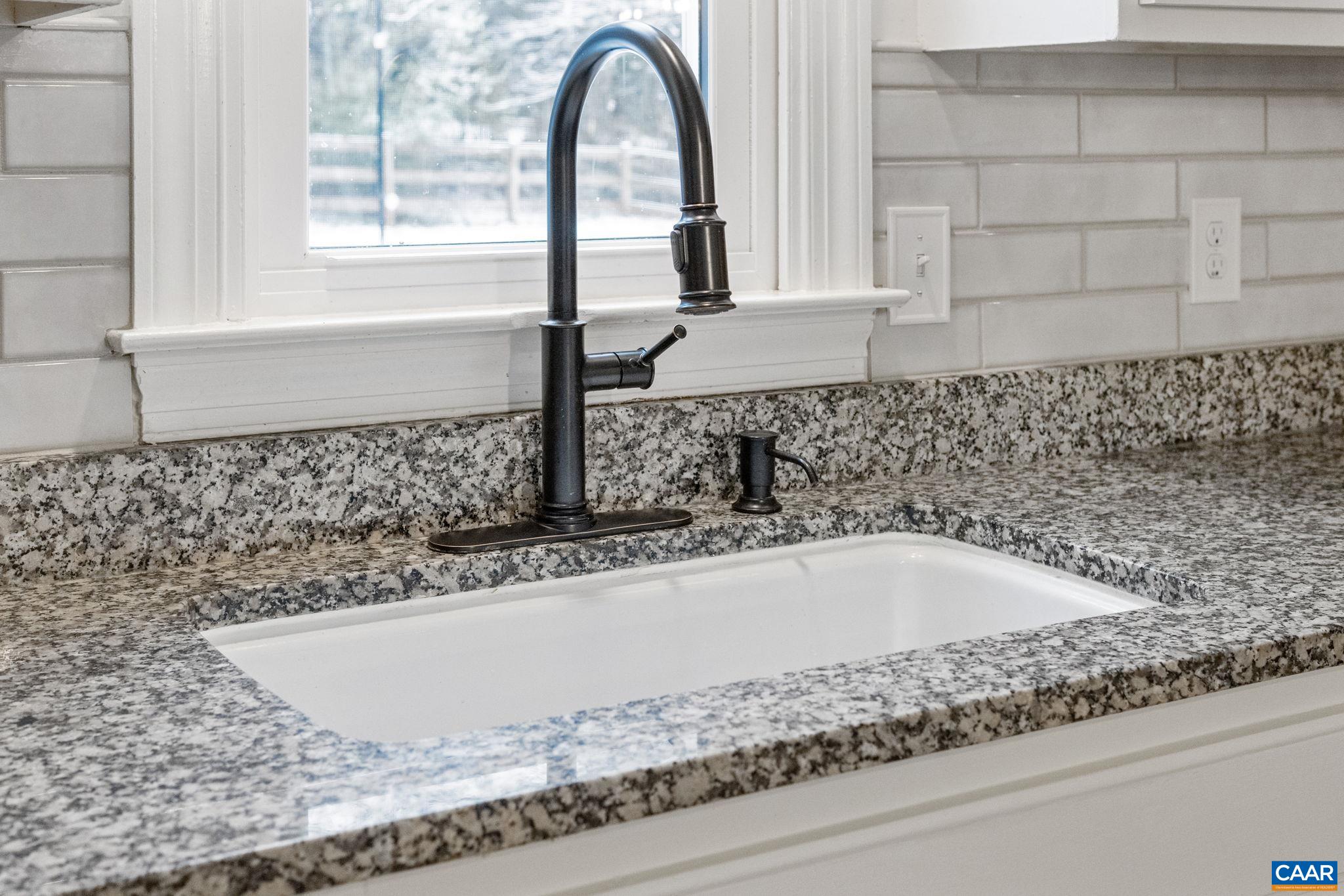 2720 LEEDS LN, CHARLOTTESVILLE, Virginia 22901, 4 Bedrooms Bedrooms, ,3 BathroomsBathrooms,Residential,2720 LEEDS LN,675332 MLS # 675332