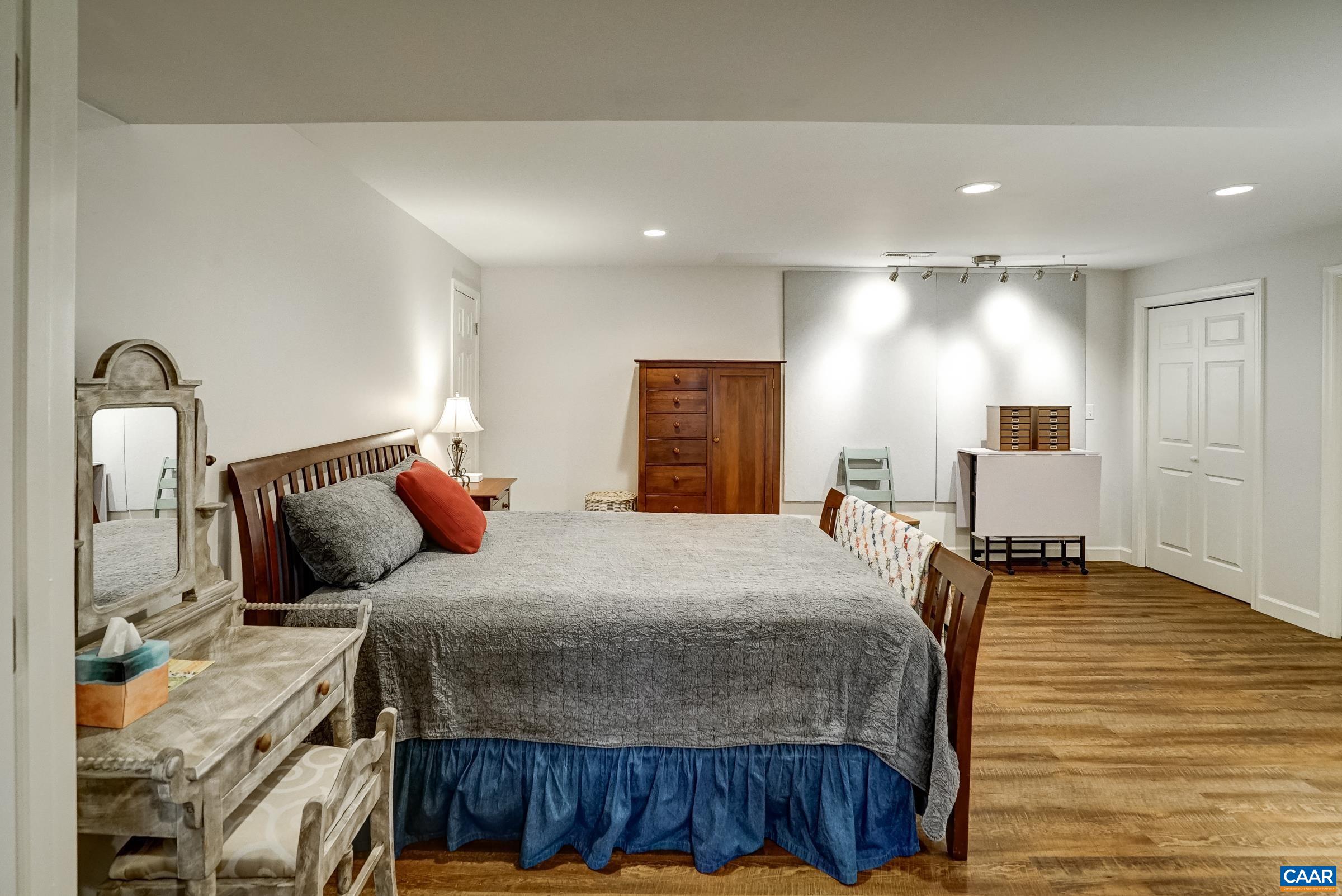 Flex room could be a home gym, craft area or guest space!