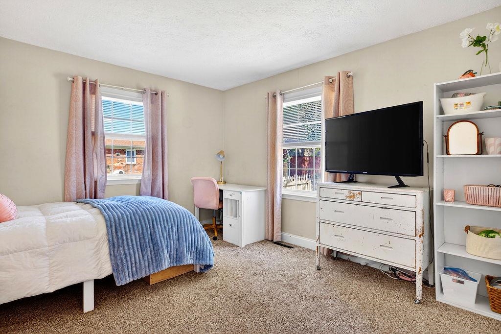 9 CLOVER PL, VERONA, Virginia 24482, 3 Bedrooms Bedrooms, ,1 BathroomBathrooms,Residential,9 CLOVER PL,675512 MLS # 675512 9 CLOVER PL, VERONA, Virginia 24482, 3 Bedrooms Bedrooms, ,1 BathroomBathrooms,Residential,9 CLOVER PL,675512 MLS # 675512