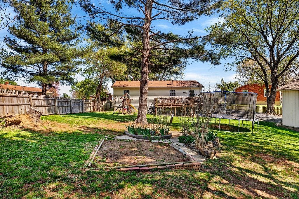 9 CLOVER PL, VERONA, Virginia 24482, 3 Bedrooms Bedrooms, ,1 BathroomBathrooms,Residential,9 CLOVER PL,675512 MLS # 675512 9 CLOVER PL, VERONA, Virginia 24482, 3 Bedrooms Bedrooms, ,1 BathroomBathrooms,Residential,9 CLOVER PL,675512 MLS # 675512