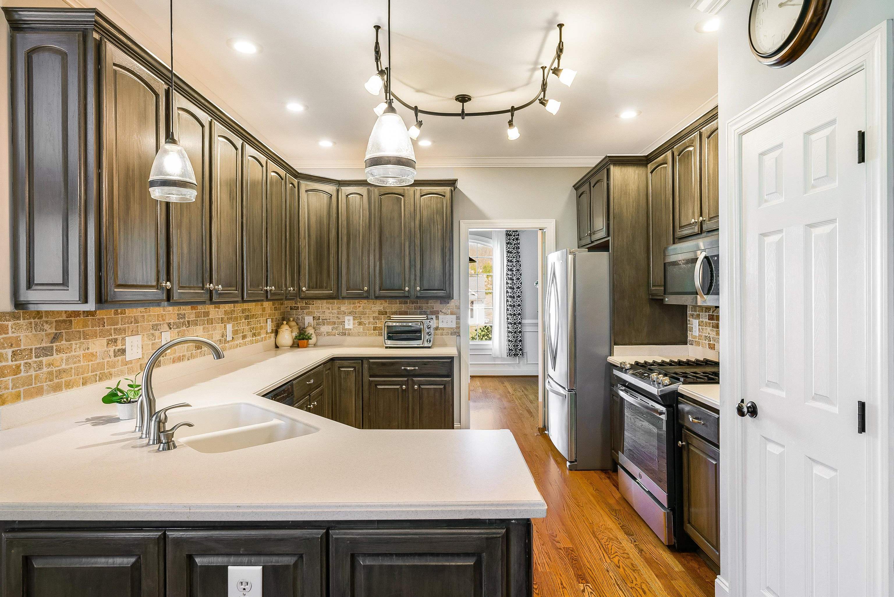 31 FAIRFIELD CT, STAUNTON, Virginia 24401, 3 Bedrooms Bedrooms, ,3 BathroomsBathrooms,Residential,31 FAIRFIELD CT,675514 MLS # 675514