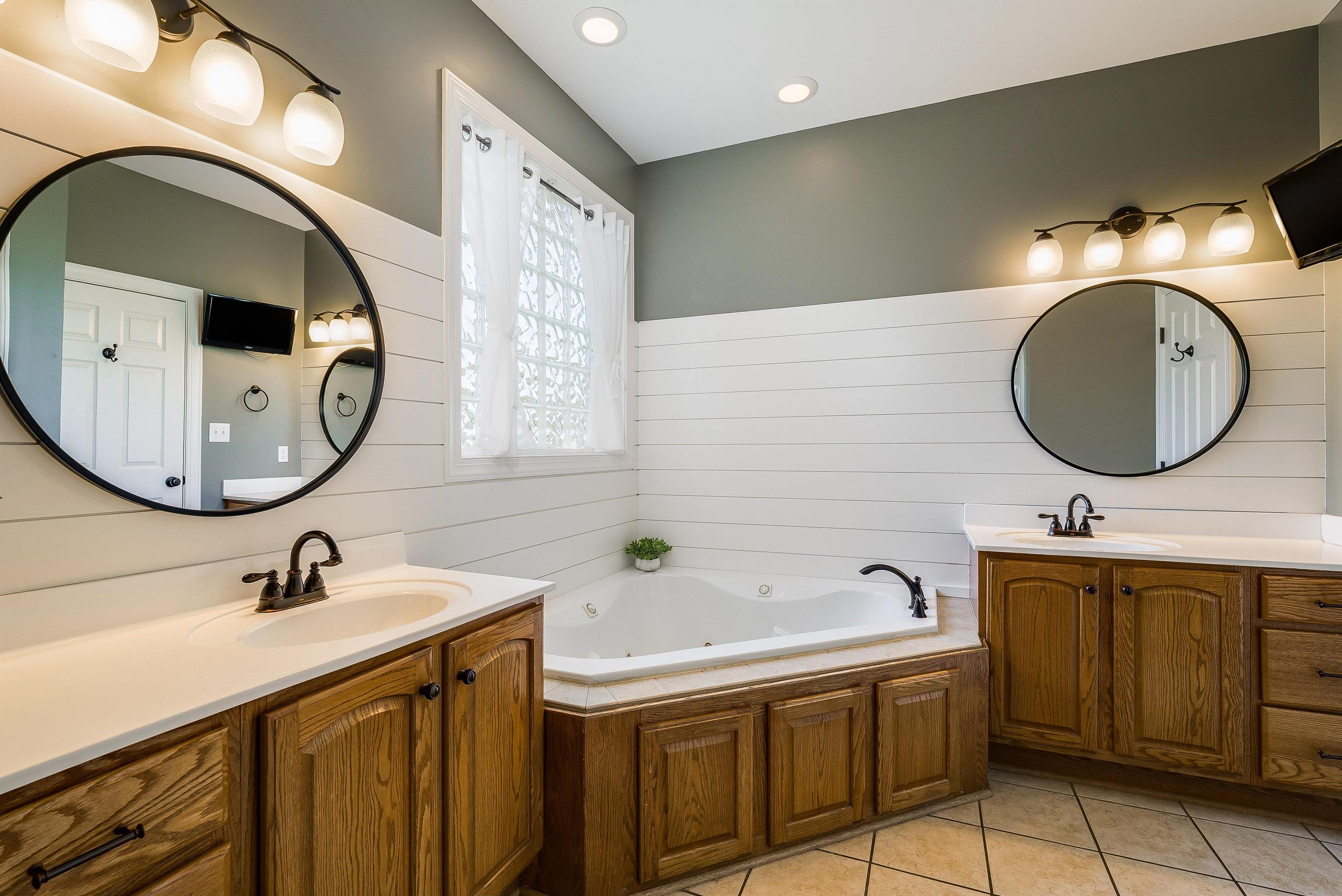 31 FAIRFIELD CT, STAUNTON, Virginia 24401, 3 Bedrooms Bedrooms, ,3 BathroomsBathrooms,Residential,31 FAIRFIELD CT,675514 MLS # 675514