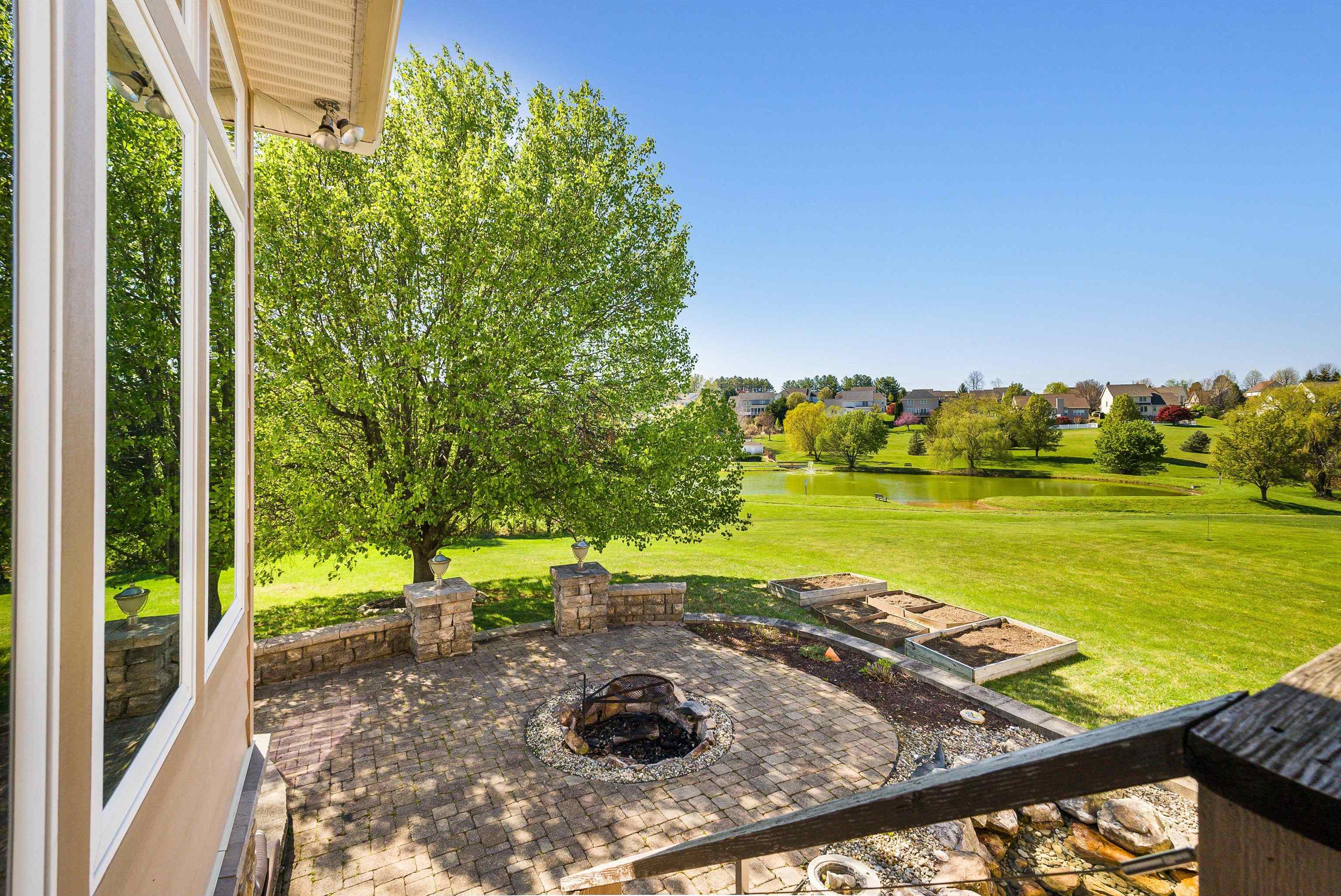 31 FAIRFIELD CT, STAUNTON, Virginia 24401, 3 Bedrooms Bedrooms, ,3 BathroomsBathrooms,Residential,31 FAIRFIELD CT,675514 MLS # 675514