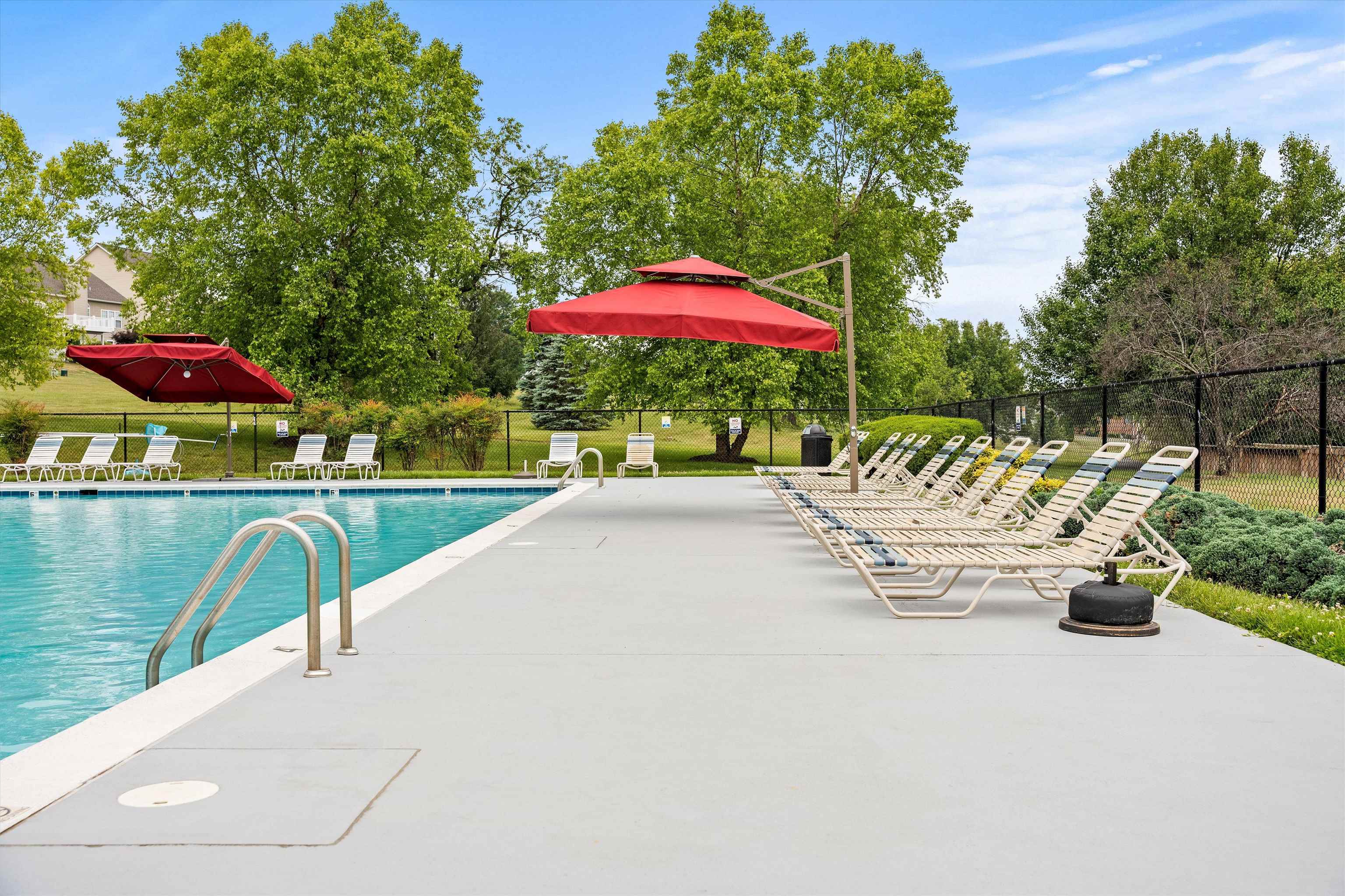 31 FAIRFIELD CT, STAUNTON, Virginia 24401, 3 Bedrooms Bedrooms, ,3 BathroomsBathrooms,Residential,31 FAIRFIELD CT,675514 MLS # 675514