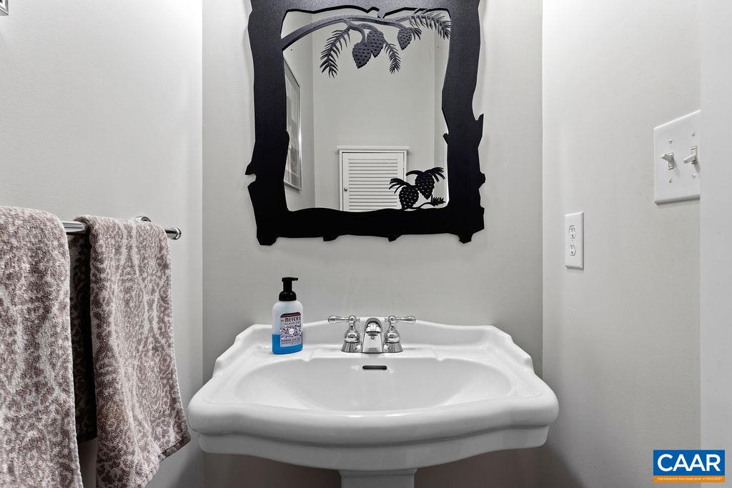 102 DEVILS KNOB LOOP, WINTERGREEN RESORT, Virginia 22967, 3 Bedrooms Bedrooms, ,2 BathroomsBathrooms,Residential,102 DEVILS KNOB LOOP,675519 MLS # 675519