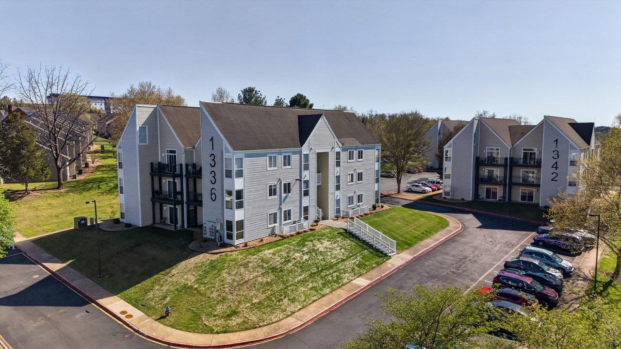 1336 HUNTERS RD, HARRISONBURG, Virginia 22801, 2 Bedrooms Bedrooms, ,2 BathroomsBathrooms,Residential,1336 HUNTERS RD,675532 MLS # 675532