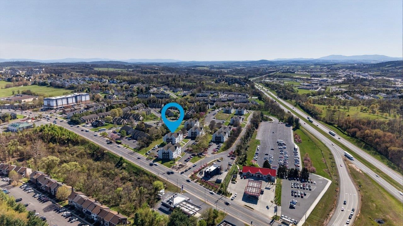 1336 HUNTERS RD, HARRISONBURG, Virginia 22801, 2 Bedrooms Bedrooms, ,2 BathroomsBathrooms,Residential,1336 HUNTERS RD,675532 MLS # 675532