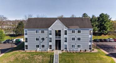 1336 HUNTERS RD, HARRISONBURG, Virginia 22801, 2 Bedrooms Bedrooms, ,2 BathroomsBathrooms,Residential,1336 HUNTERS RD,675532 MLS # 675532