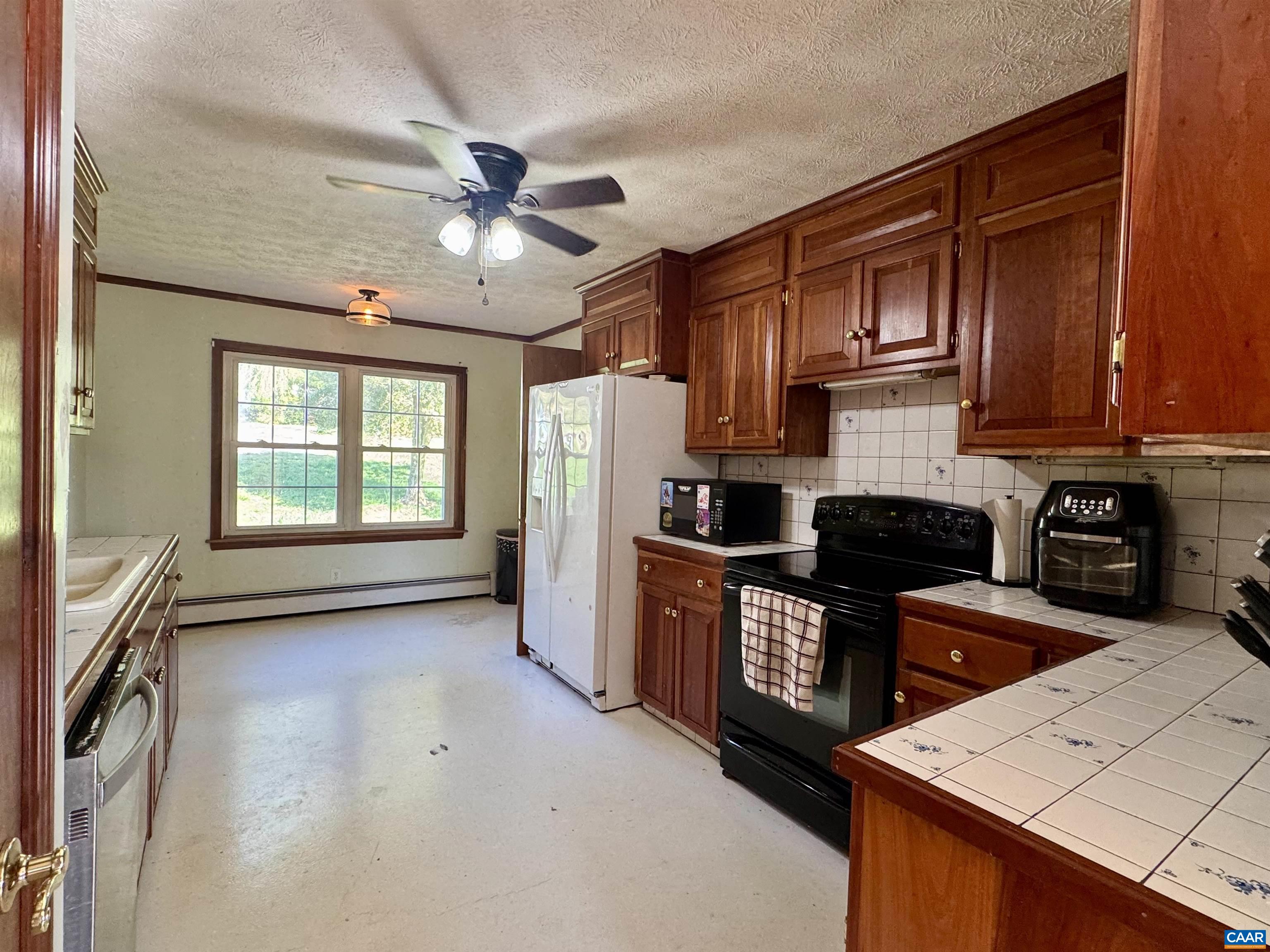 150 UNION CHURCH RD, STAUNTON, Virginia 24401, 3 Bedrooms Bedrooms, ,2 BathroomsBathrooms,Residential,150 UNION CHURCH RD,675539 MLS # 675539 150 UNION CHURCH RD, STAUNTON, Virginia 24401, 3 Bedrooms Bedrooms, ,2 BathroomsBathrooms,Residential,150 UNION CHURCH RD,675539 MLS # 675539