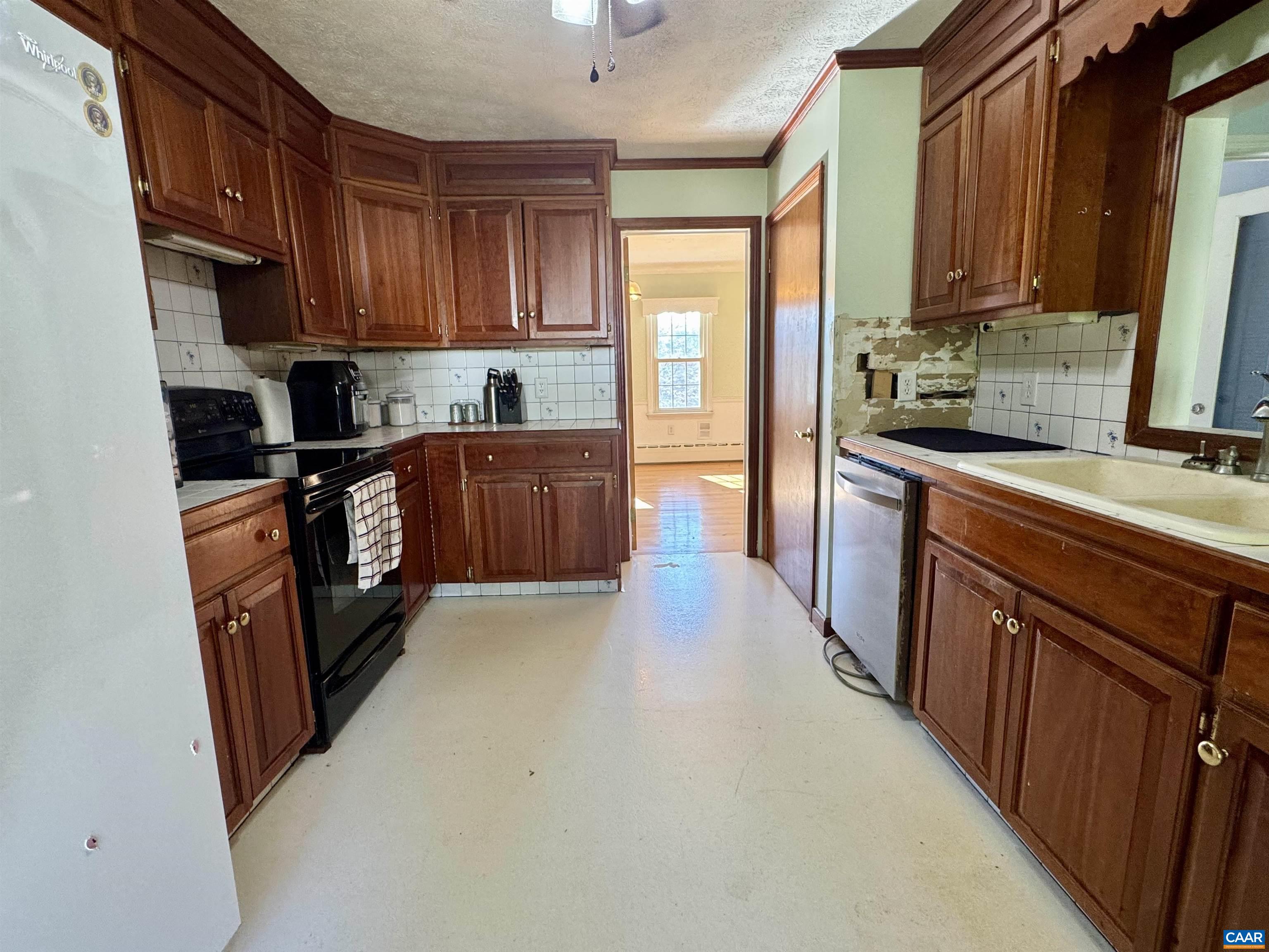 150 UNION CHURCH RD, STAUNTON, Virginia 24401, 3 Bedrooms Bedrooms, ,2 BathroomsBathrooms,Residential,150 UNION CHURCH RD,675539 MLS # 675539 150 UNION CHURCH RD, STAUNTON, Virginia 24401, 3 Bedrooms Bedrooms, ,2 BathroomsBathrooms,Residential,150 UNION CHURCH RD,675539 MLS # 675539