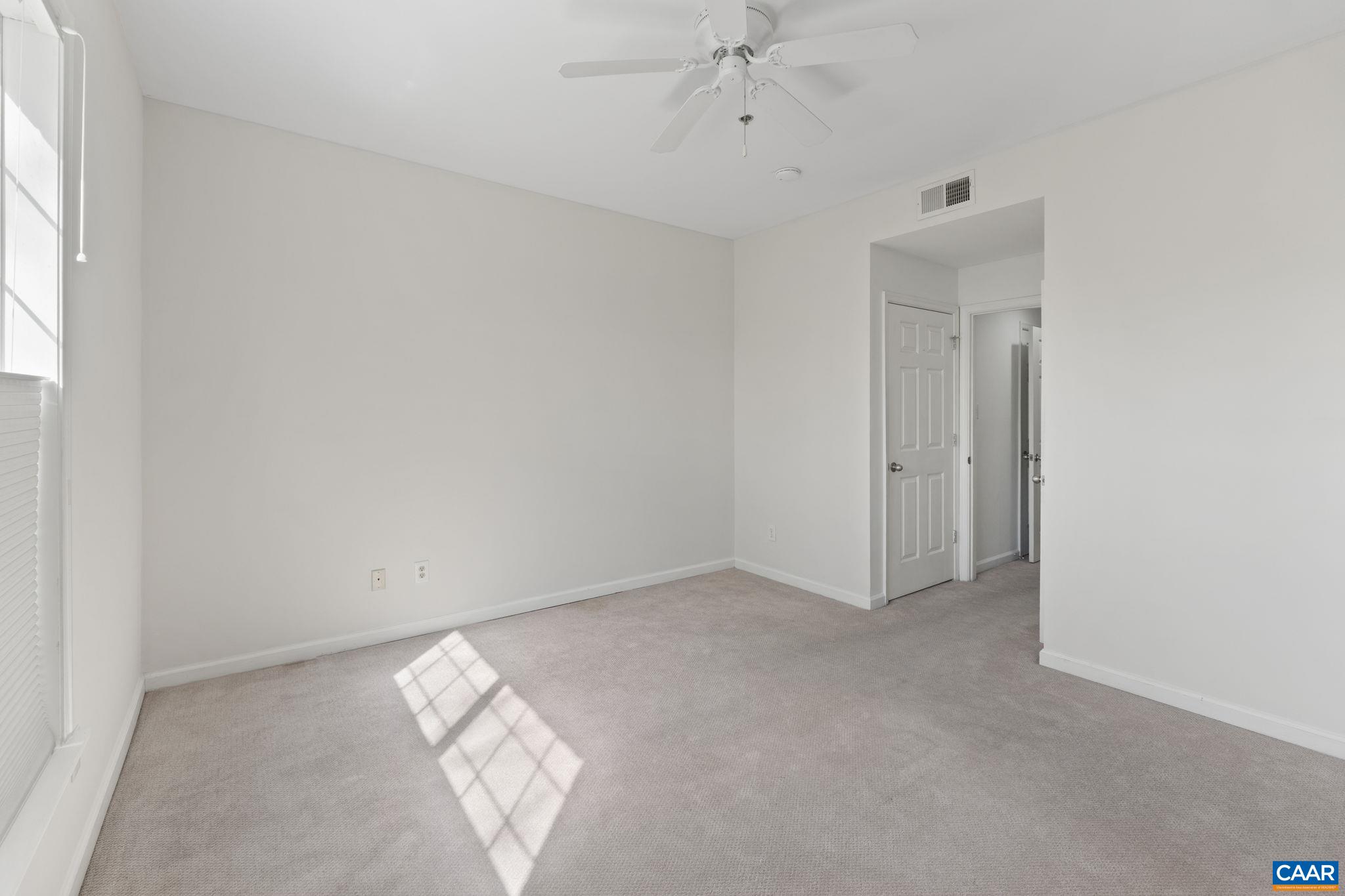 280 RIVERBEND DR, CHARLOTTESVILLE, Virginia 22911, 2 Bedrooms Bedrooms, ,2 BathroomsBathrooms,Residential,280 RIVERBEND DR,675543 MLS # 675543 280 RIVERBEND DR, CHARLOTTESVILLE, Virginia 22911, 2 Bedrooms Bedrooms, ,2 BathroomsBathrooms,Residential,280 RIVERBEND DR,675543 MLS # 675543