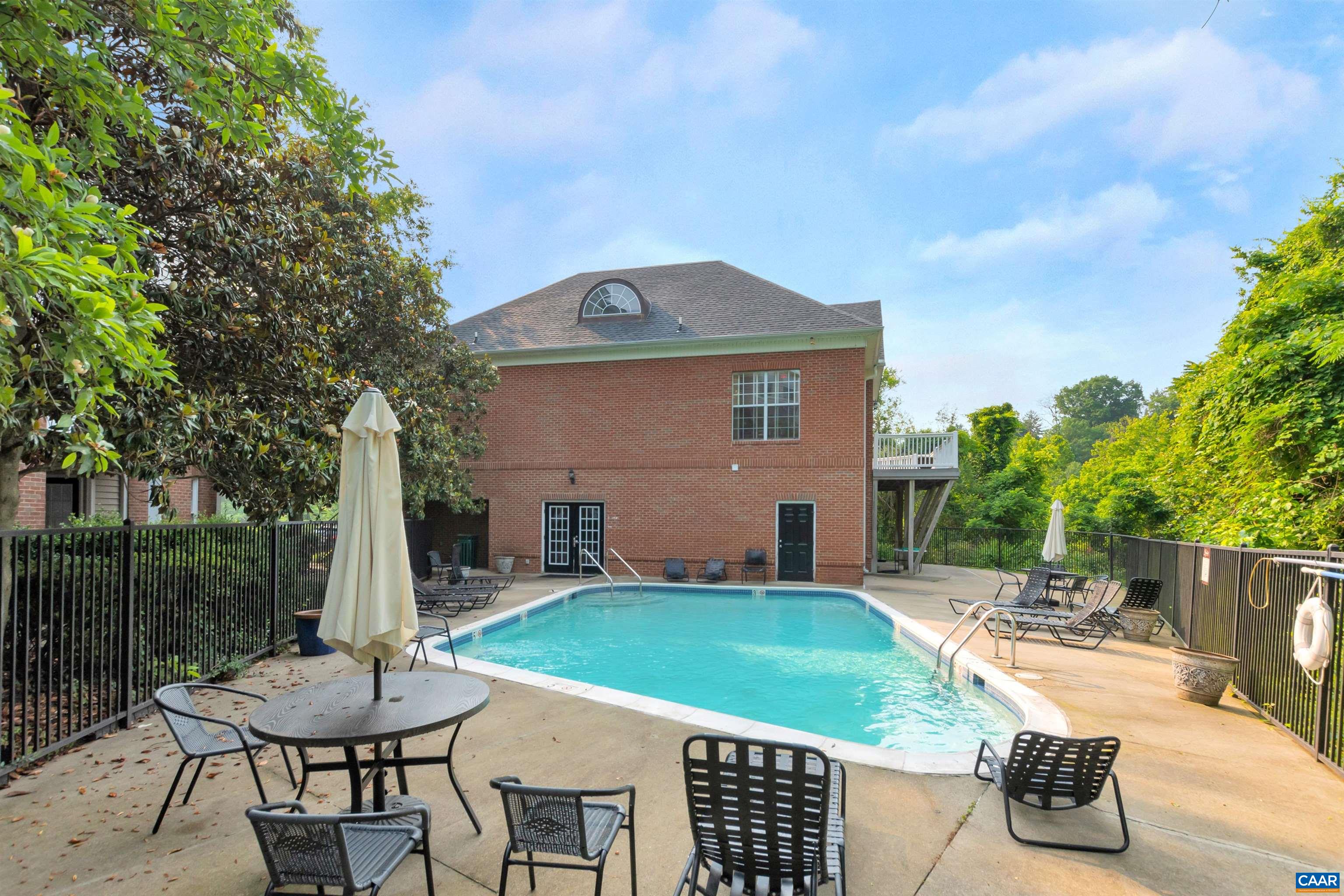 280 RIVERBEND DR, CHARLOTTESVILLE, Virginia 22911, 2 Bedrooms Bedrooms, ,2 BathroomsBathrooms,Residential,280 RIVERBEND DR,675543 MLS # 675543 280 RIVERBEND DR, CHARLOTTESVILLE, Virginia 22911, 2 Bedrooms Bedrooms, ,2 BathroomsBathrooms,Residential,280 RIVERBEND DR,675543 MLS # 675543