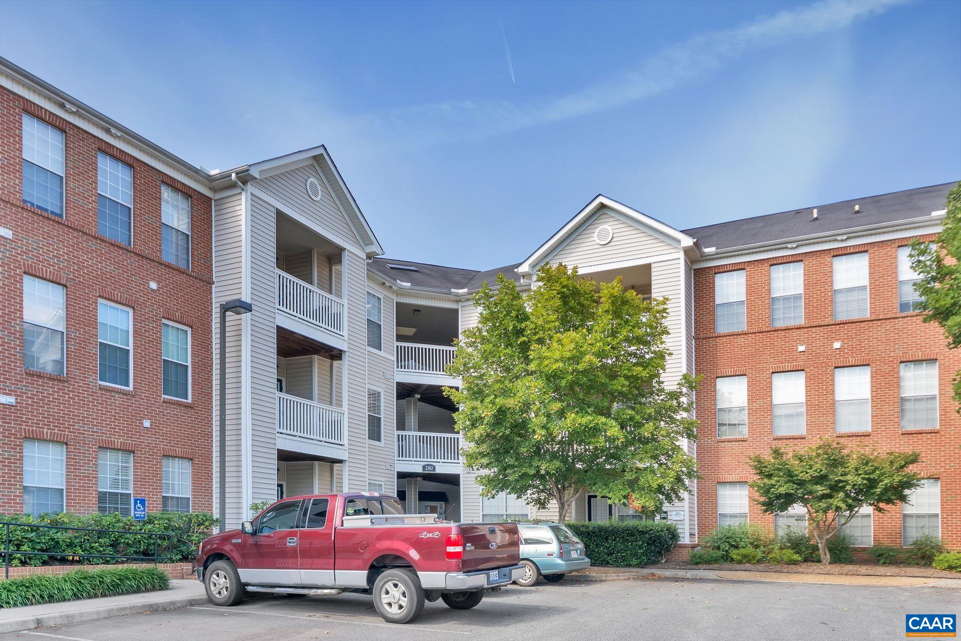 280 RIVERBEND DR, CHARLOTTESVILLE, Virginia 22911, 2 Bedrooms Bedrooms, ,2 BathroomsBathrooms,Residential,280 RIVERBEND DR,675543 MLS # 675543 280 RIVERBEND DR, CHARLOTTESVILLE, Virginia 22911, 2 Bedrooms Bedrooms, ,2 BathroomsBathrooms,Residential,280 RIVERBEND DR,675543 MLS # 675543