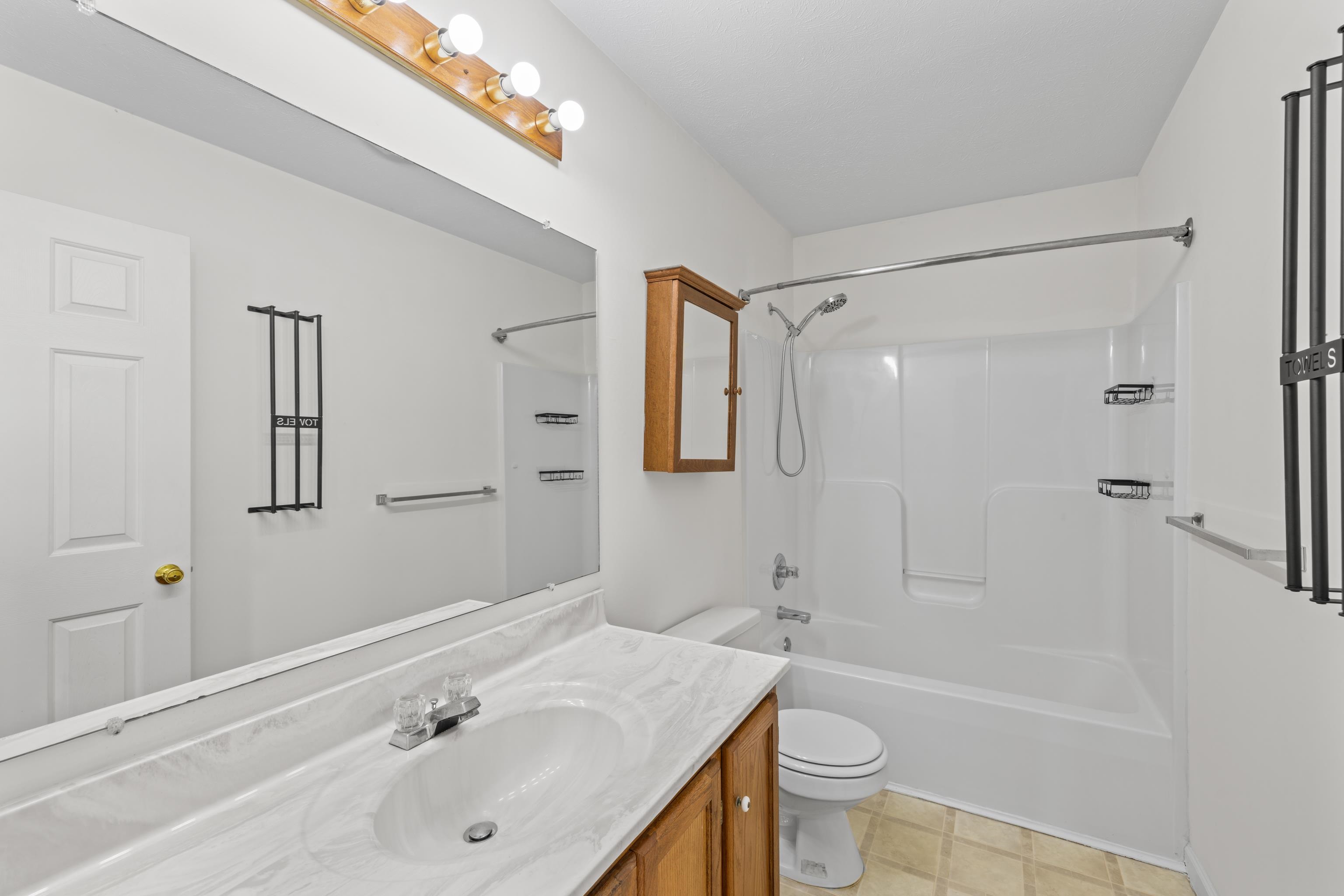 108 PLEASANT HILL RD, HARRISONBURG, Virginia 22801, ,Residential,108 PLEASANT HILL RD,675563 MLS # 675563