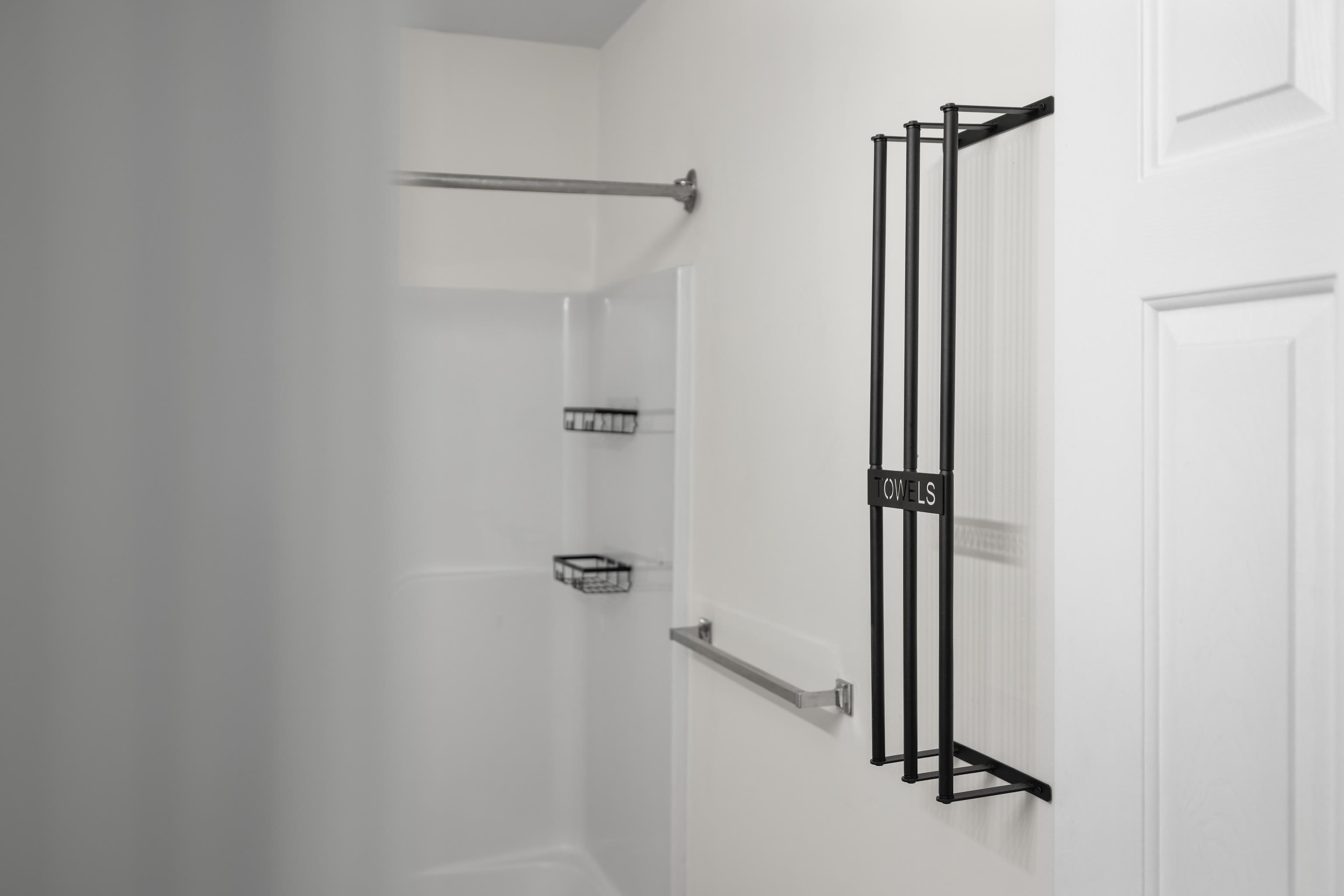 108 PLEASANT HILL RD, HARRISONBURG, Virginia 22801, ,Residential,108 PLEASANT HILL RD,675563 MLS # 675563