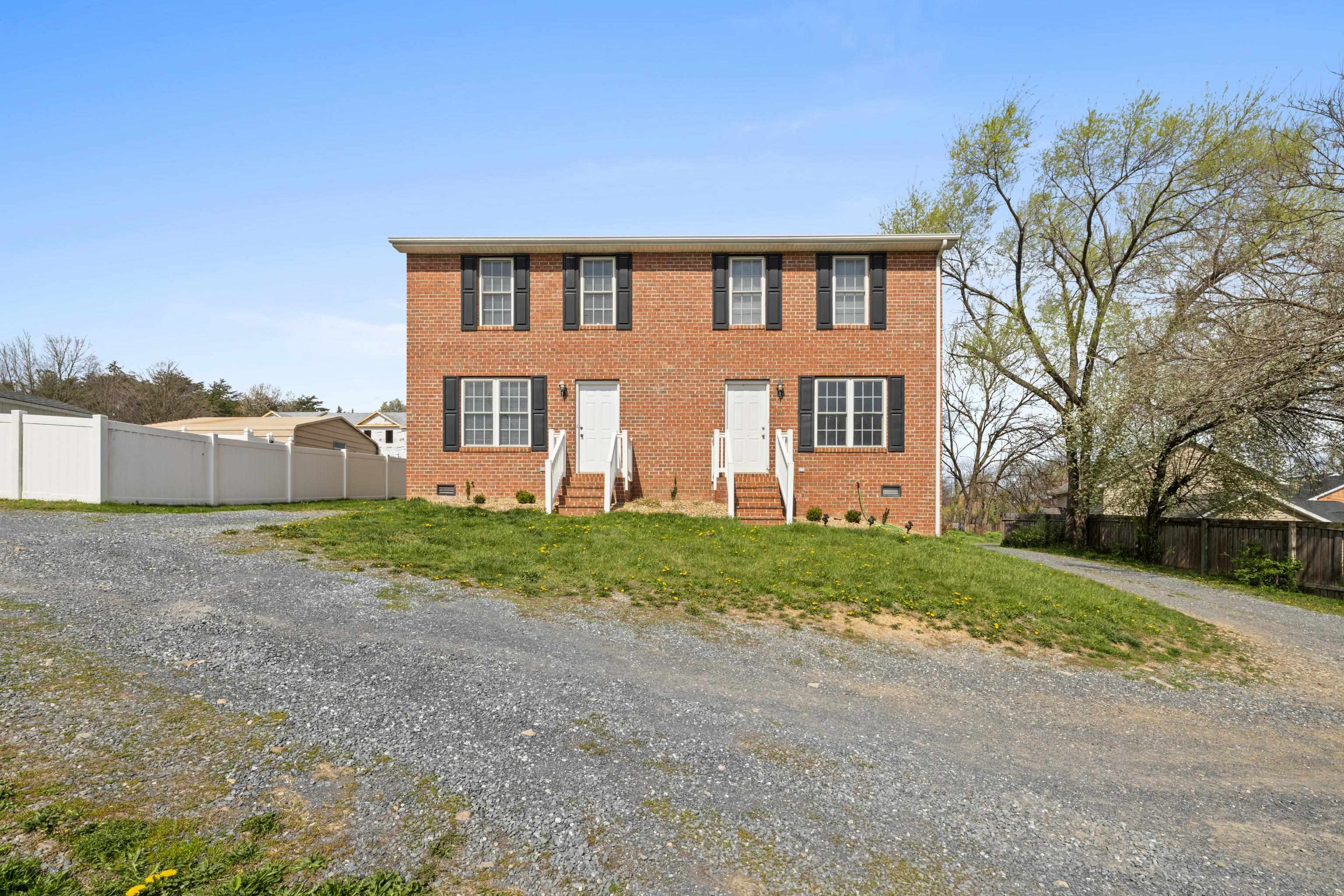 108 PLEASANT HILL RD, HARRISONBURG, Virginia 22801, ,Residential,108 PLEASANT HILL RD,675563 MLS # 675563