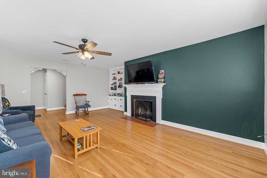 115 WASHINGTON ST, MADISON, Virginia 22727, 4 Bedrooms Bedrooms, ,2 BathroomsBathrooms,Residential,115 WASHINGTON ST,VAMA2002656 MLS # VAMA2002656