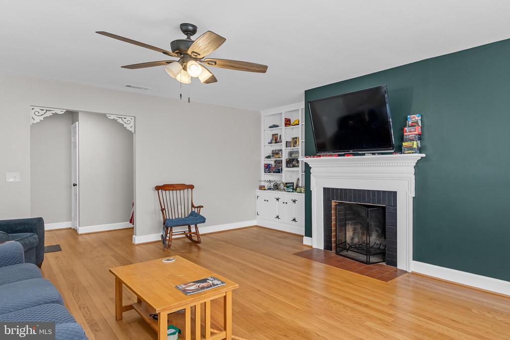115 WASHINGTON ST, MADISON, Virginia 22727, 4 Bedrooms Bedrooms, ,2 BathroomsBathrooms,Residential,115 WASHINGTON ST,VAMA2002656 MLS # VAMA2002656