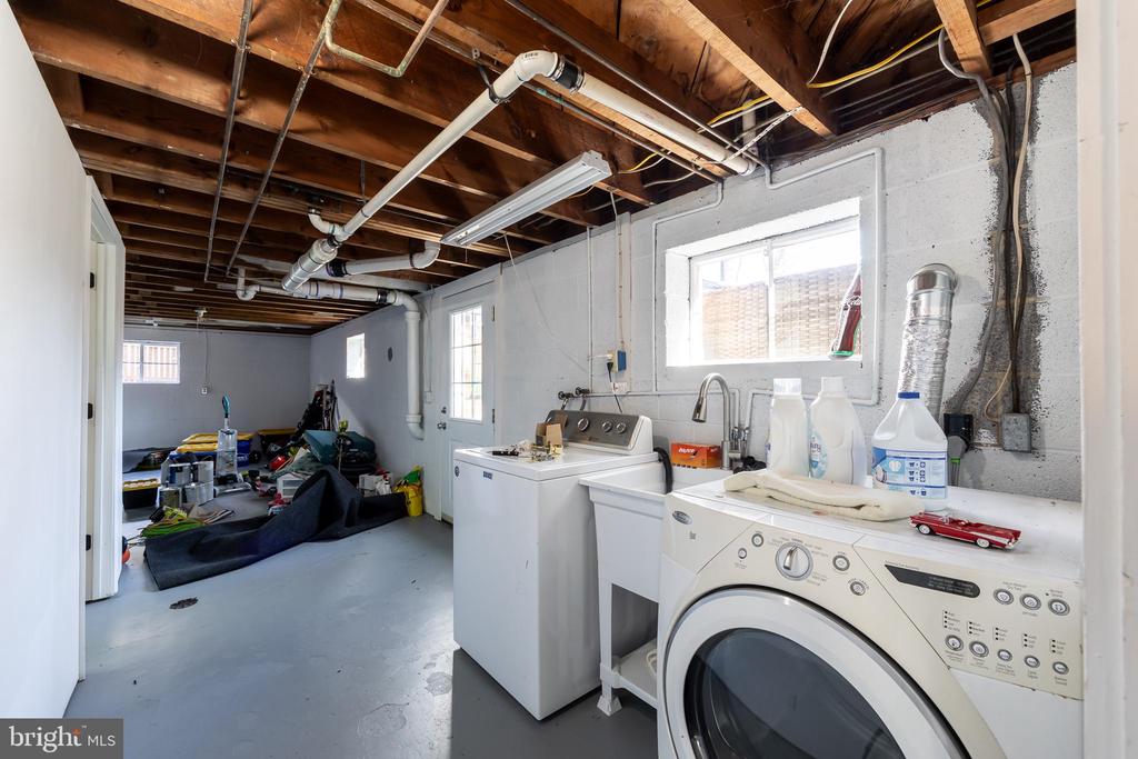 115 WASHINGTON ST, MADISON, Virginia 22727, 4 Bedrooms Bedrooms, ,2 BathroomsBathrooms,Residential,115 WASHINGTON ST,VAMA2002656 MLS # VAMA2002656