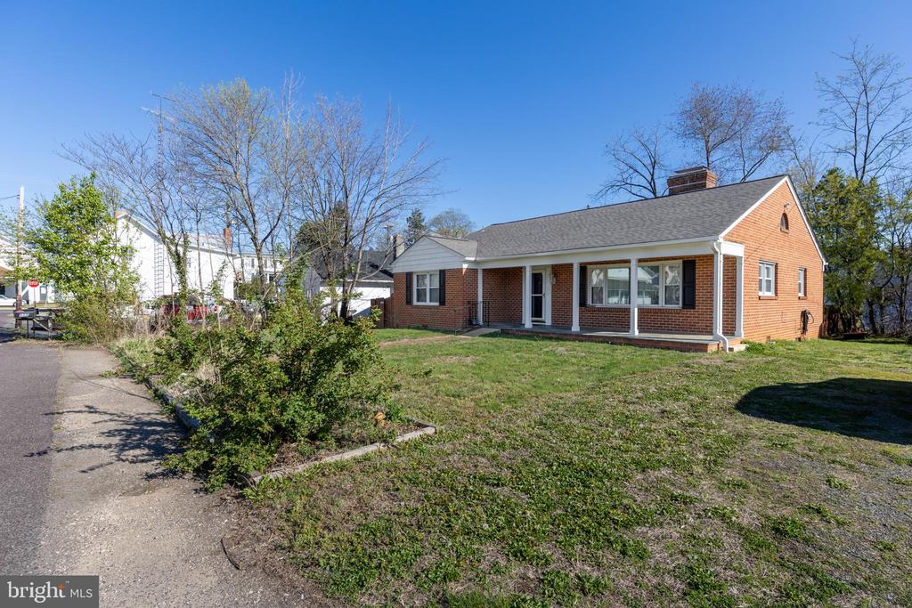 115 WASHINGTON ST, MADISON, Virginia 22727, 4 Bedrooms Bedrooms, ,2 BathroomsBathrooms,Residential,115 WASHINGTON ST,VAMA2002656 MLS # VAMA2002656