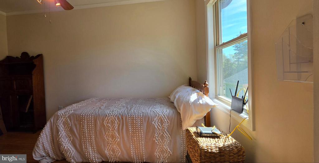 20 LAKEVIEW CIR, LOUISA, Virginia 23093, 3 Bedrooms Bedrooms, ,2 BathroomsBathrooms,Residential,20 LAKEVIEW CIR,VALA2009552 MLS # VALA2009552