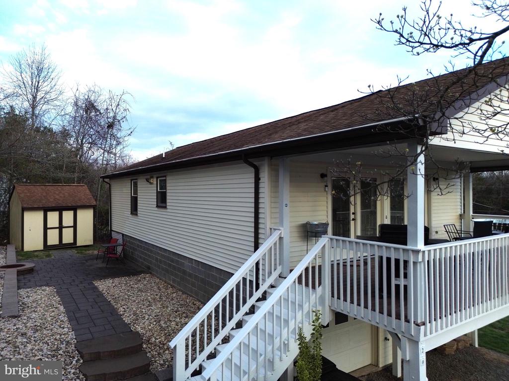 20 LAKEVIEW CIR, LOUISA, Virginia 23093, 3 Bedrooms Bedrooms, ,2 BathroomsBathrooms,Residential,20 LAKEVIEW CIR,VALA2009552 MLS # VALA2009552