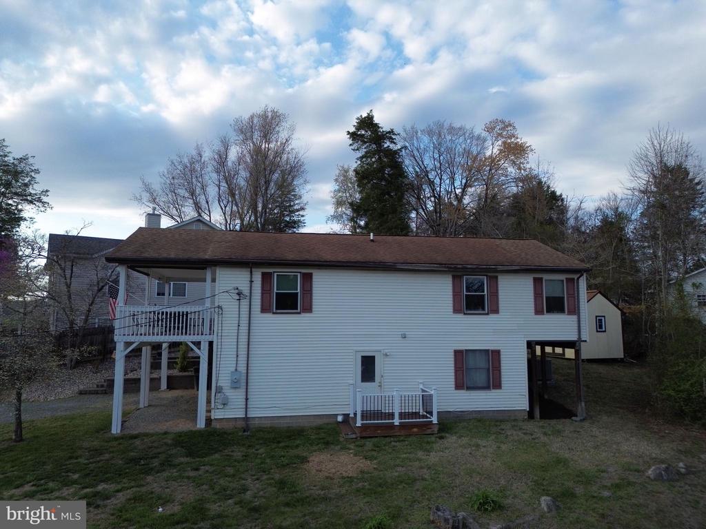 20 LAKEVIEW CIR, LOUISA, Virginia 23093, 3 Bedrooms Bedrooms, ,2 BathroomsBathrooms,Residential,20 LAKEVIEW CIR,VALA2009552 MLS # VALA2009552