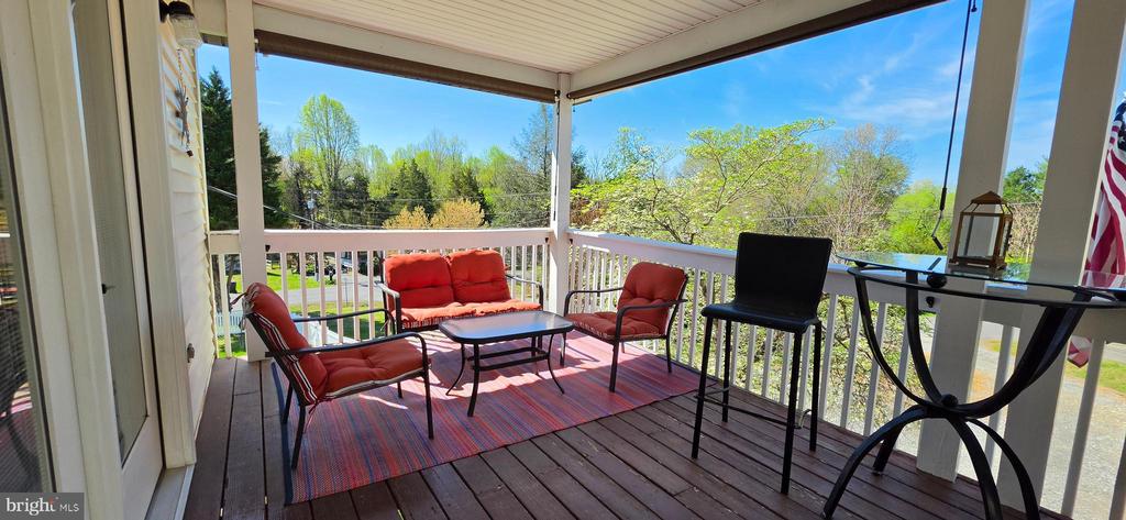 20 LAKEVIEW CIR, LOUISA, Virginia 23093, 3 Bedrooms Bedrooms, ,2 BathroomsBathrooms,Residential,20 LAKEVIEW CIR,VALA2009552 MLS # VALA2009552