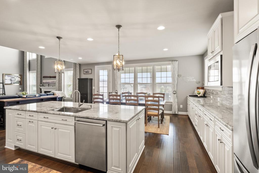 7765 WARRENTON CHASE DR, WARRENTON, Virginia, 5 Bedrooms Bedrooms, ,5 BathroomsBathrooms,Residential,7765 WARRENTON CHASE DR,VAFQ2021194 MLS # VAFQ2021194 7765 WARRENTON CHASE DR, WARRENTON, Virginia, 5 Bedrooms Bedrooms, ,5 BathroomsBathrooms,Residential,7765 WARRENTON CHASE DR,VAFQ2021194 MLS # VAFQ2021194