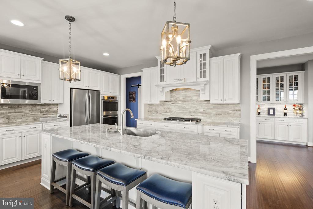 7765 WARRENTON CHASE DR, WARRENTON, Virginia, 5 Bedrooms Bedrooms, ,5 BathroomsBathrooms,Residential,7765 WARRENTON CHASE DR,VAFQ2021194 MLS # VAFQ2021194 7765 WARRENTON CHASE DR, WARRENTON, Virginia, 5 Bedrooms Bedrooms, ,5 BathroomsBathrooms,Residential,7765 WARRENTON CHASE DR,VAFQ2021194 MLS # VAFQ2021194