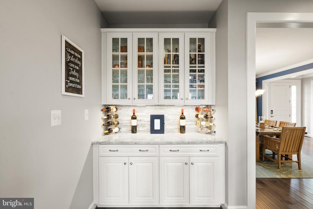 7765 WARRENTON CHASE DR, WARRENTON, Virginia, 5 Bedrooms Bedrooms, ,5 BathroomsBathrooms,Residential,7765 WARRENTON CHASE DR,VAFQ2021194 MLS # VAFQ2021194 7765 WARRENTON CHASE DR, WARRENTON, Virginia, 5 Bedrooms Bedrooms, ,5 BathroomsBathrooms,Residential,7765 WARRENTON CHASE DR,VAFQ2021194 MLS # VAFQ2021194