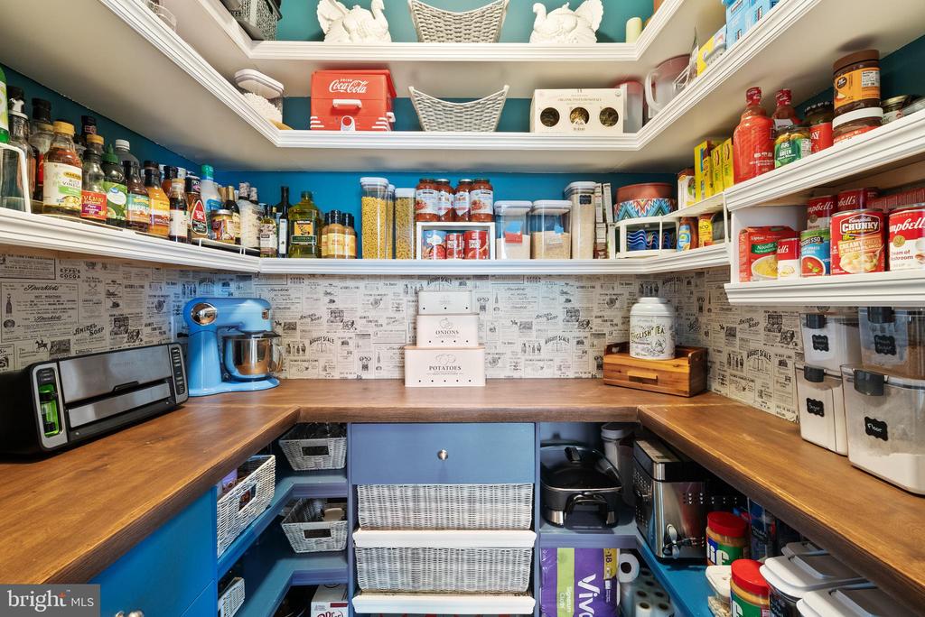 7765 WARRENTON CHASE DR, WARRENTON, Virginia, 5 Bedrooms Bedrooms, ,5 BathroomsBathrooms,Residential,7765 WARRENTON CHASE DR,VAFQ2021194 MLS # VAFQ2021194 7765 WARRENTON CHASE DR, WARRENTON, Virginia, 5 Bedrooms Bedrooms, ,5 BathroomsBathrooms,Residential,7765 WARRENTON CHASE DR,VAFQ2021194 MLS # VAFQ2021194