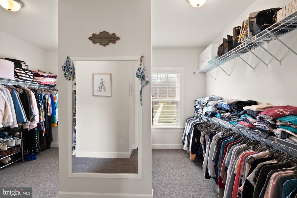 7765 WARRENTON CHASE DR, WARRENTON, Virginia, 5 Bedrooms Bedrooms, ,5 BathroomsBathrooms,Residential,7765 WARRENTON CHASE DR,VAFQ2021194 MLS # VAFQ2021194 7765 WARRENTON CHASE DR, WARRENTON, Virginia, 5 Bedrooms Bedrooms, ,5 BathroomsBathrooms,Residential,7765 WARRENTON CHASE DR,VAFQ2021194 MLS # VAFQ2021194