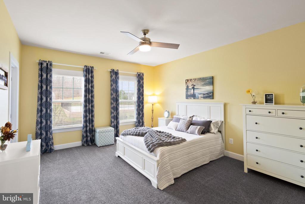 7765 WARRENTON CHASE DR, WARRENTON, Virginia, 5 Bedrooms Bedrooms, ,5 BathroomsBathrooms,Residential,7765 WARRENTON CHASE DR,VAFQ2021194 MLS # VAFQ2021194 7765 WARRENTON CHASE DR, WARRENTON, Virginia, 5 Bedrooms Bedrooms, ,5 BathroomsBathrooms,Residential,7765 WARRENTON CHASE DR,VAFQ2021194 MLS # VAFQ2021194