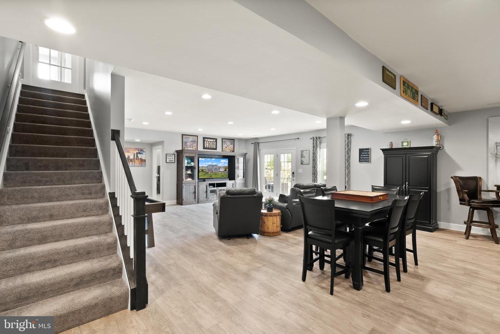 7765 WARRENTON CHASE DR, WARRENTON, Virginia, 5 Bedrooms Bedrooms, ,5 BathroomsBathrooms,Residential,7765 WARRENTON CHASE DR,VAFQ2021194 MLS # VAFQ2021194 7765 WARRENTON CHASE DR, WARRENTON, Virginia, 5 Bedrooms Bedrooms, ,5 BathroomsBathrooms,Residential,7765 WARRENTON CHASE DR,VAFQ2021194 MLS # VAFQ2021194