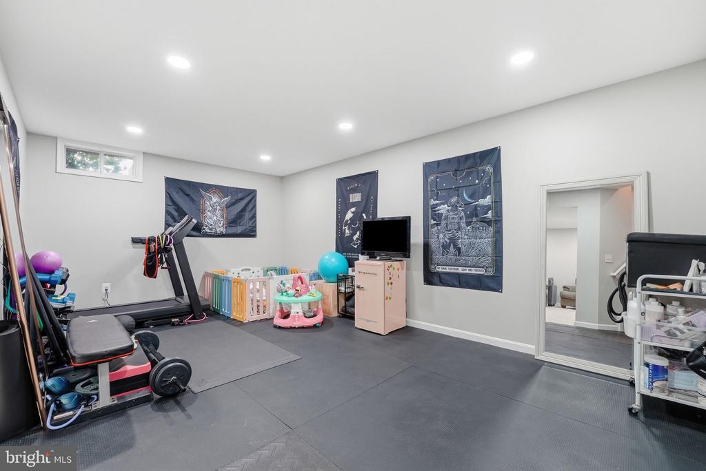 755 BLACK SWEEP RD, WARRENTON, Virginia 20186, 4 Bedrooms Bedrooms, ,3 BathroomsBathrooms,Residential,755 BLACK SWEEP RD,VAFQ2021280 MLS # VAFQ2021280