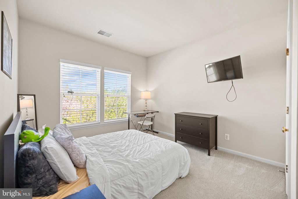 7153 COMRIE CT, WARRENTON, Virginia, 5 Bedrooms Bedrooms, ,4 BathroomsBathrooms,Residential,7153 COMRIE CT,VAFQ2021284 MLS # VAFQ2021284 7153 COMRIE CT, WARRENTON, Virginia, 5 Bedrooms Bedrooms, ,4 BathroomsBathrooms,Residential,7153 COMRIE CT,VAFQ2021284 MLS # VAFQ2021284