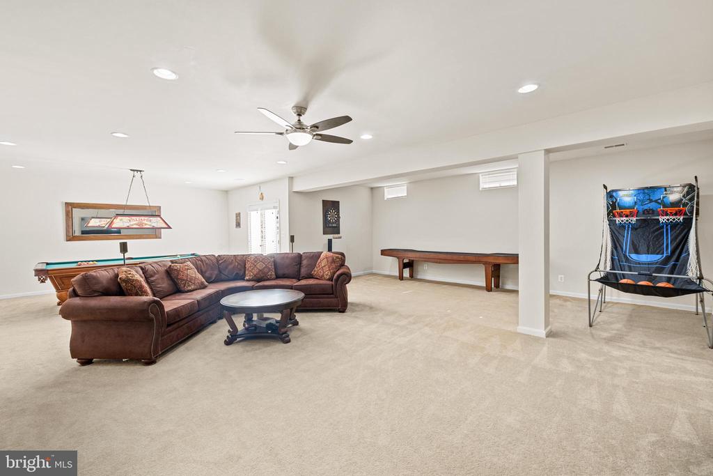 7153 COMRIE CT, WARRENTON, Virginia, 5 Bedrooms Bedrooms, ,4 BathroomsBathrooms,Residential,7153 COMRIE CT,VAFQ2021284 MLS # VAFQ2021284 7153 COMRIE CT, WARRENTON, Virginia, 5 Bedrooms Bedrooms, ,4 BathroomsBathrooms,Residential,7153 COMRIE CT,VAFQ2021284 MLS # VAFQ2021284