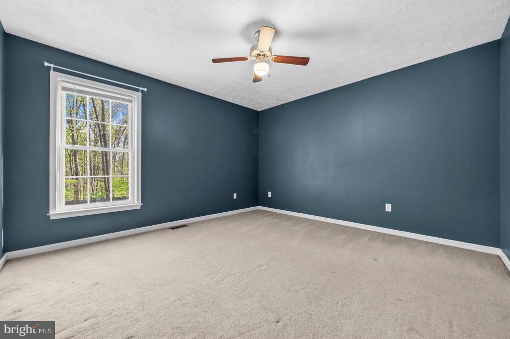 2616 RUFFIN DR, FREDERICKSBURG, Virginia 22408, 3 Bedrooms Bedrooms, ,2 BathroomsBathrooms,Residential,2616 RUFFIN DR,VASP2040022 MLS # VASP2040022