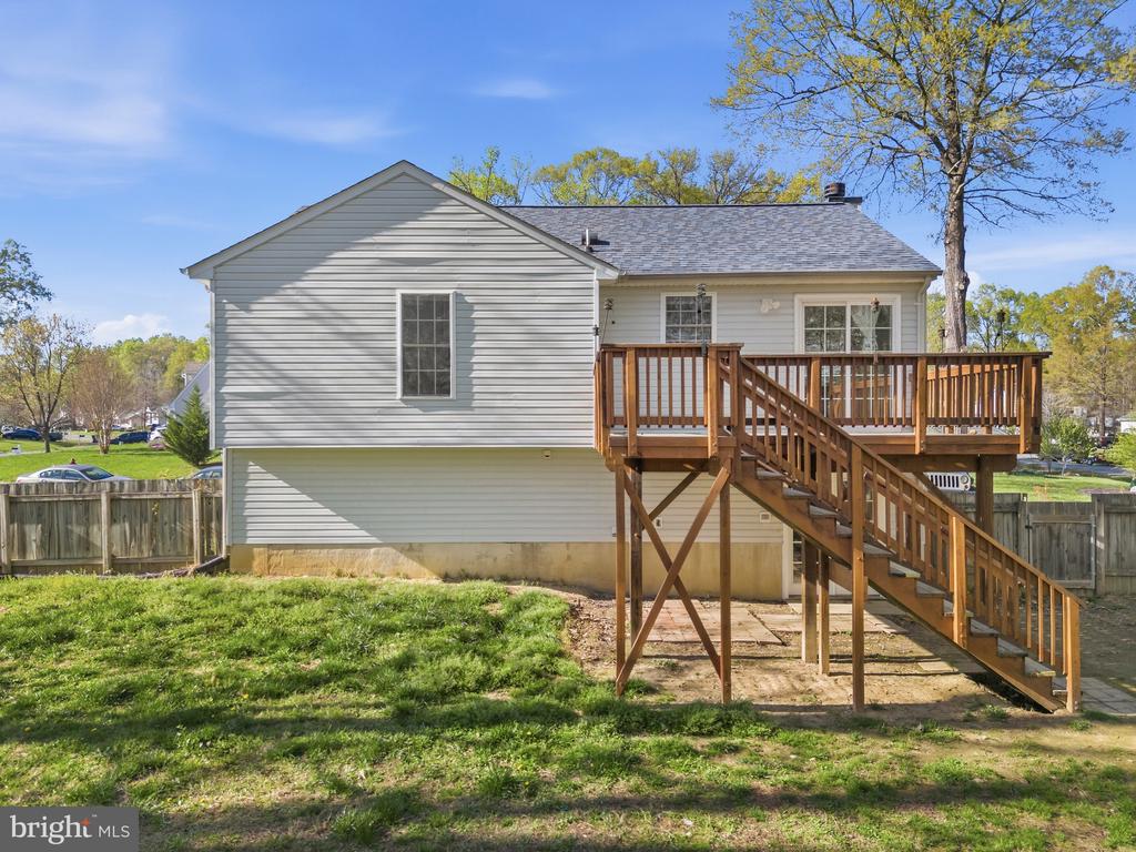 2616 RUFFIN DR, FREDERICKSBURG, Virginia 22408, 3 Bedrooms Bedrooms, ,2 BathroomsBathrooms,Residential,2616 RUFFIN DR,VASP2040022 MLS # VASP2040022