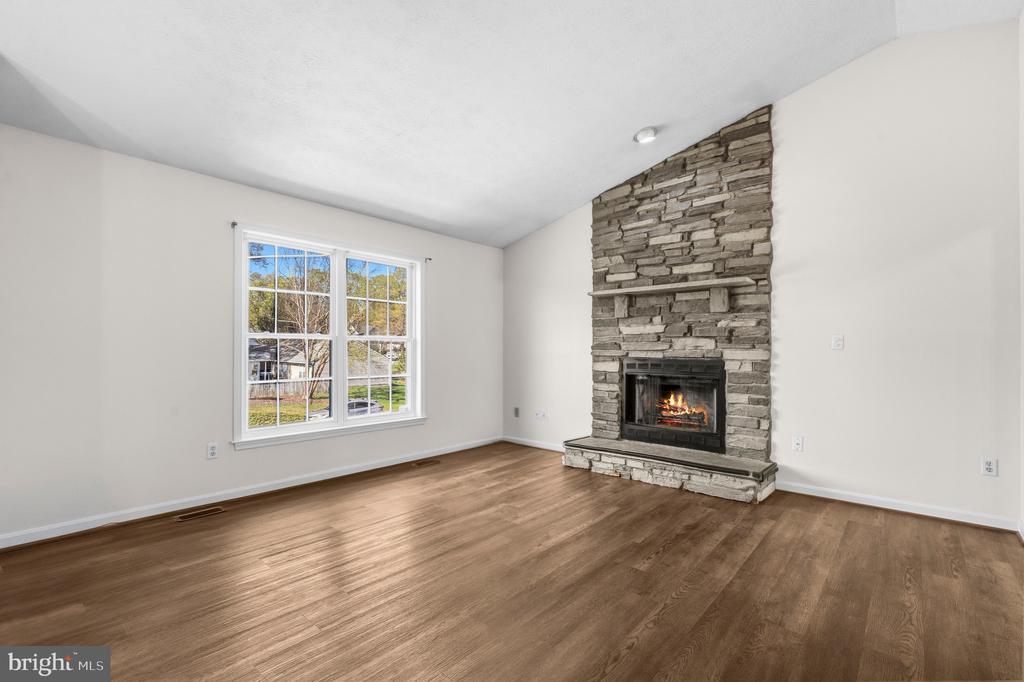 2616 RUFFIN DR, FREDERICKSBURG, Virginia 22408, 3 Bedrooms Bedrooms, ,2 BathroomsBathrooms,Residential,2616 RUFFIN DR,VASP2040022 MLS # VASP2040022