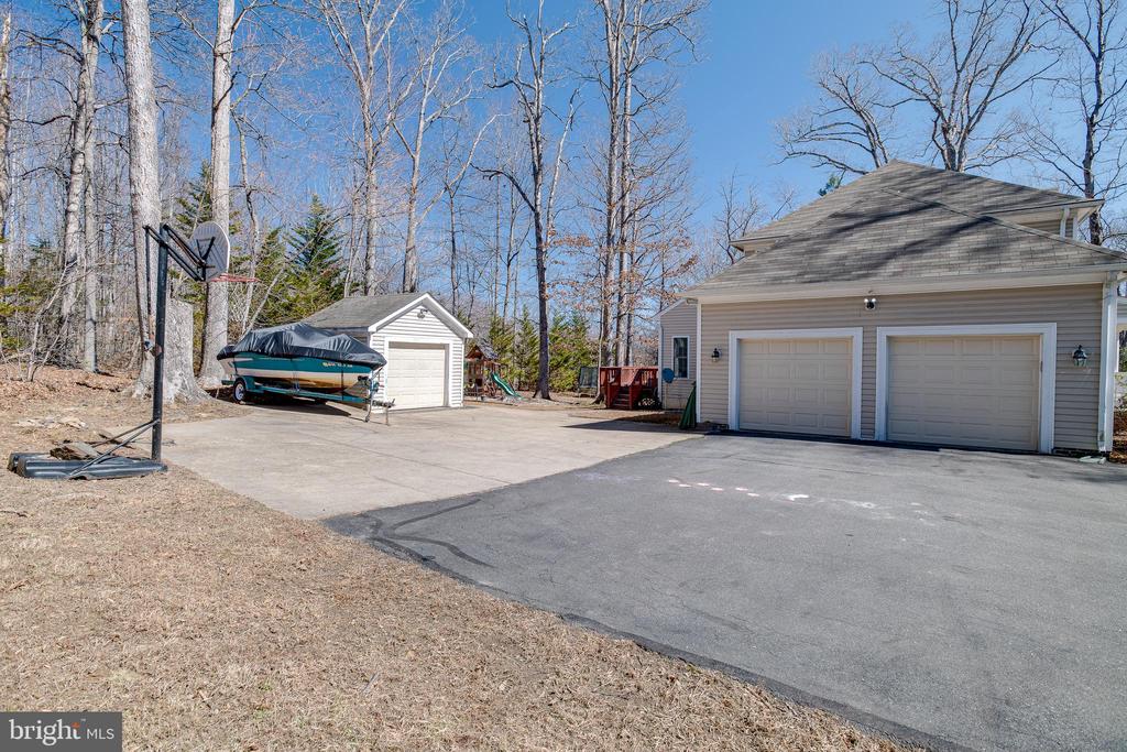 101 SAYLERS CREEK RD, LOCUST GROVE, Virginia 22508, 5 Bedrooms Bedrooms, ,3 BathroomsBathrooms,Residential,101 SAYLERS CREEK RD,VAOR2013538 MLS # VAOR2013538