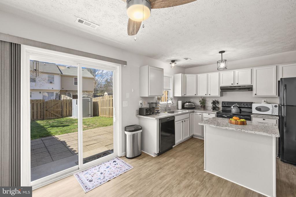 10612 BOXMEER CT, FREDERICKSBURG, Virginia 22408, 3 Bedrooms Bedrooms, ,1 BathroomBathrooms,Residential,10612 BOXMEER CT,VASP2040152 MLS # VASP2040152