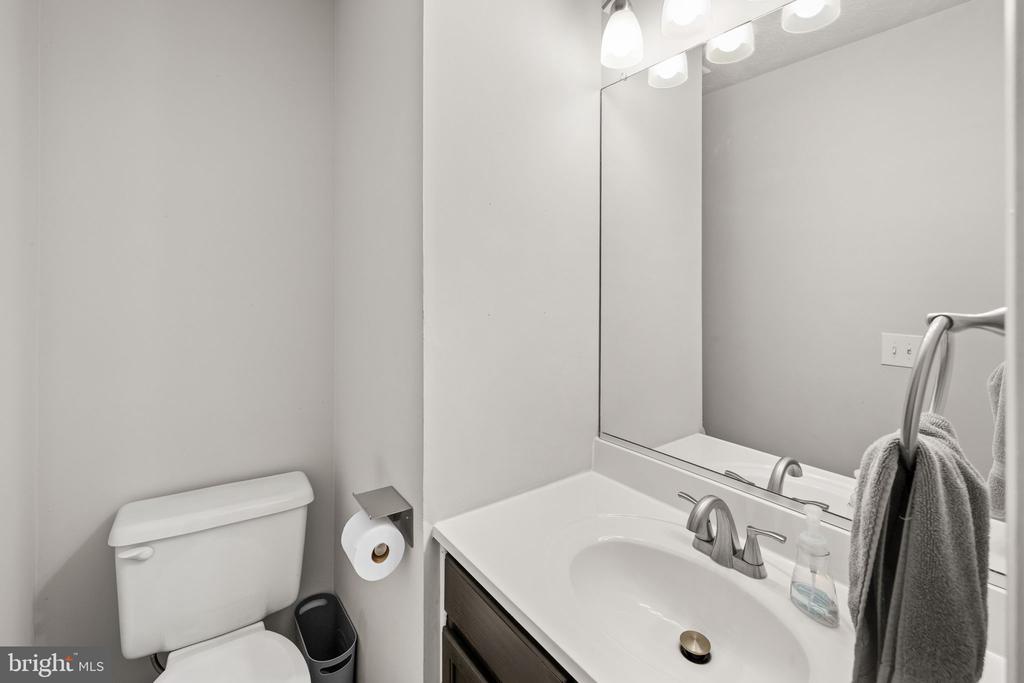 10612 BOXMEER CT, FREDERICKSBURG, Virginia 22408, 3 Bedrooms Bedrooms, ,1 BathroomBathrooms,Residential,10612 BOXMEER CT,VASP2040152 MLS # VASP2040152